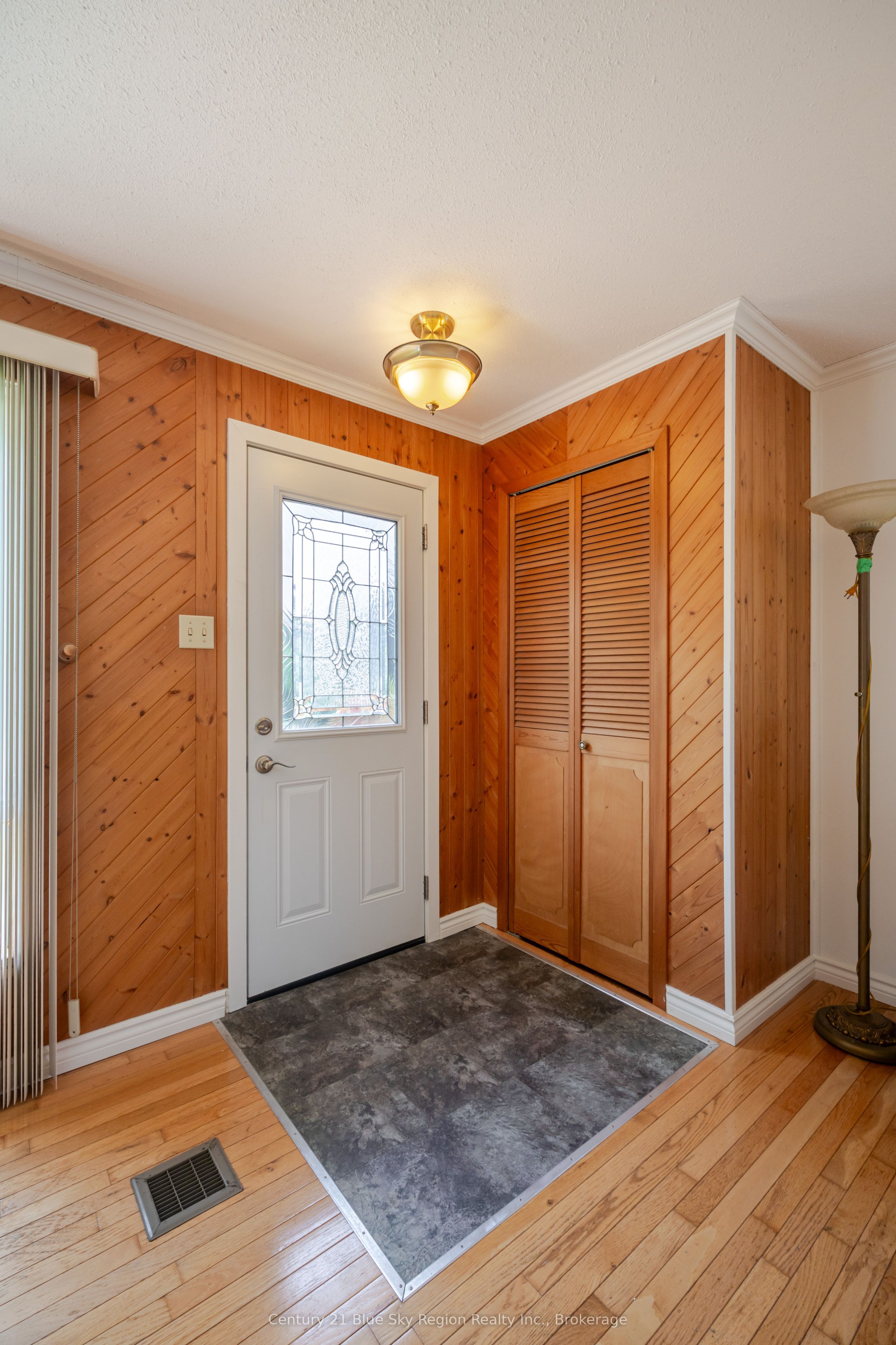 1351 Village Road Property Photo 5