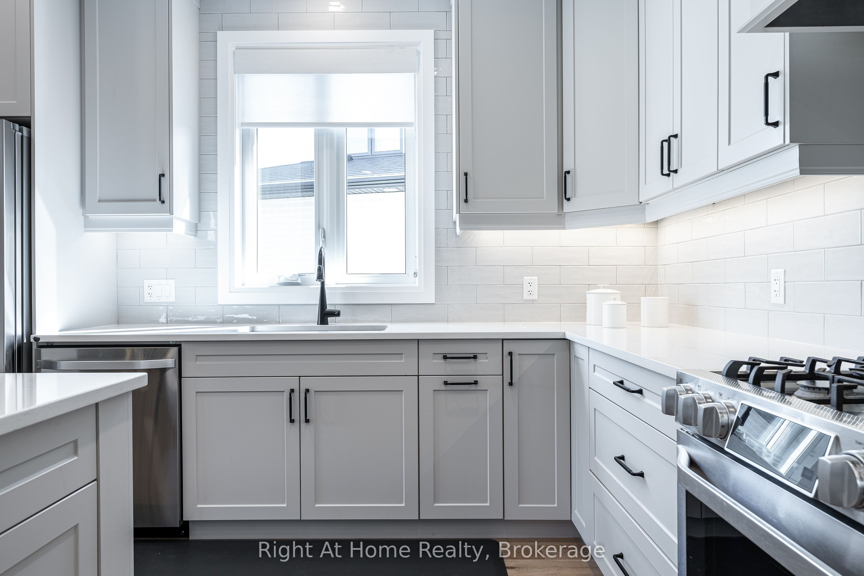 206 Orr Street Property Photo 9