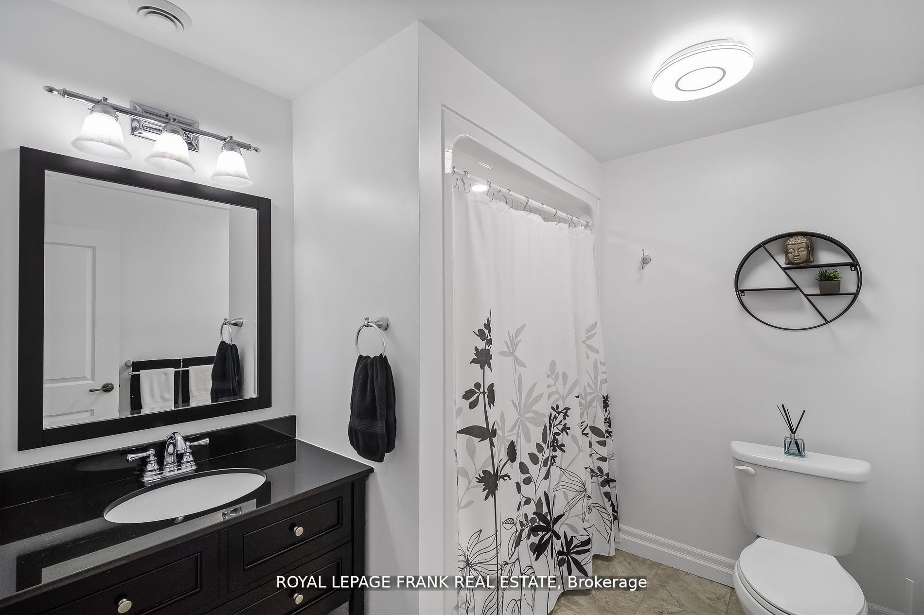 370 Detlor Road Property Photo 26