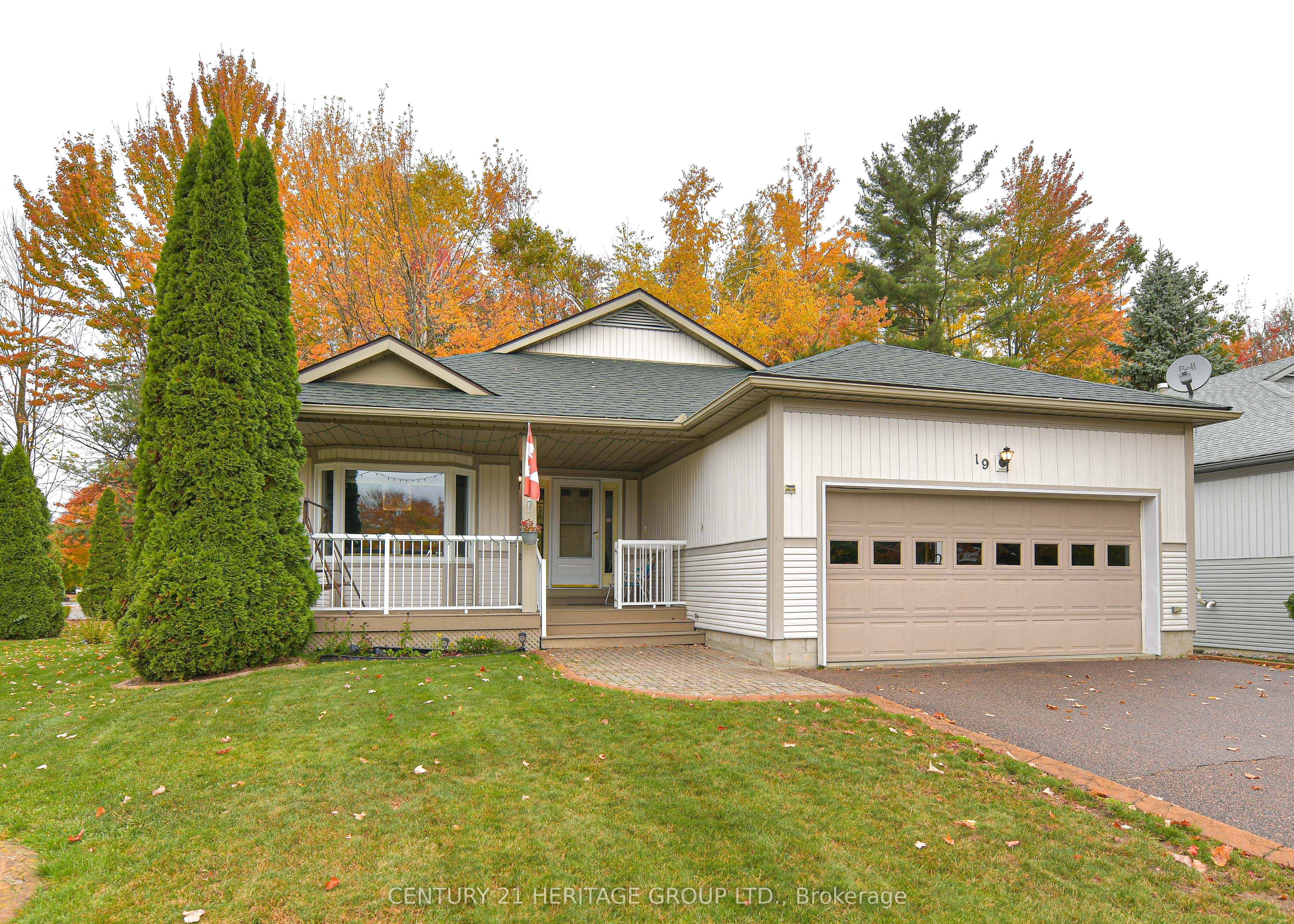 19 Springwood Crescent Property Photo 2