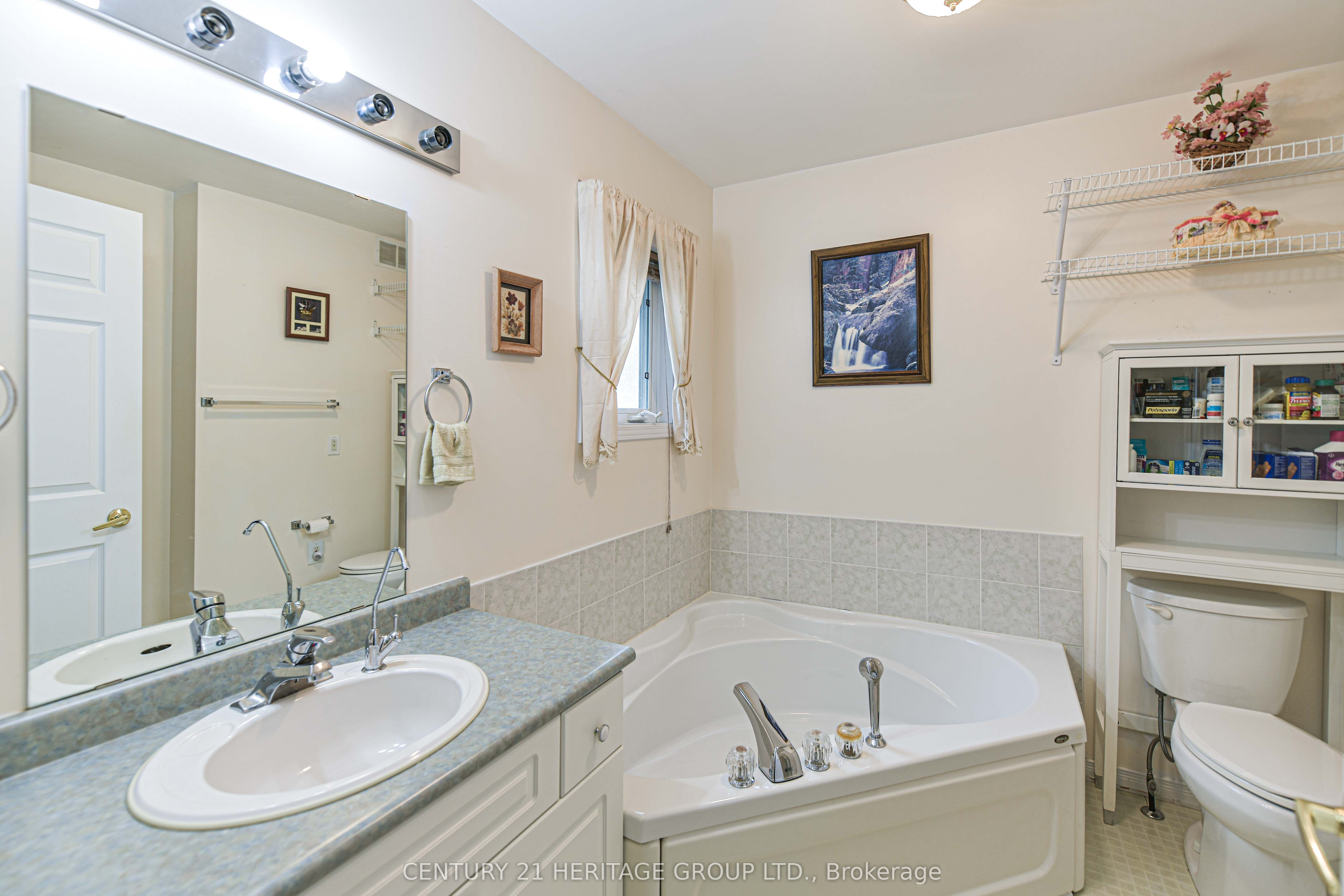 19 Springwood Crescent Property Photo 21