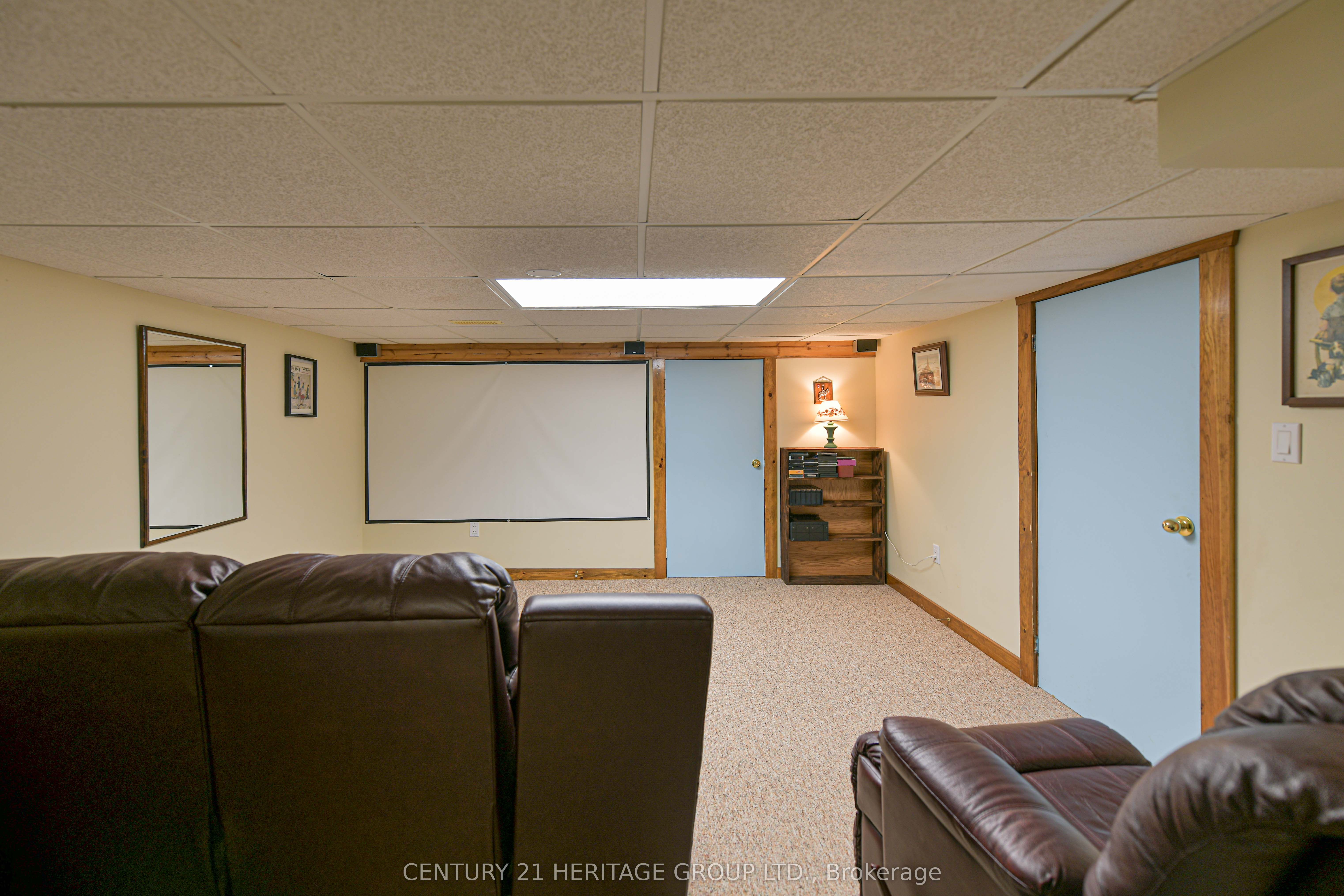 19 Springwood Crescent Property Photo 22