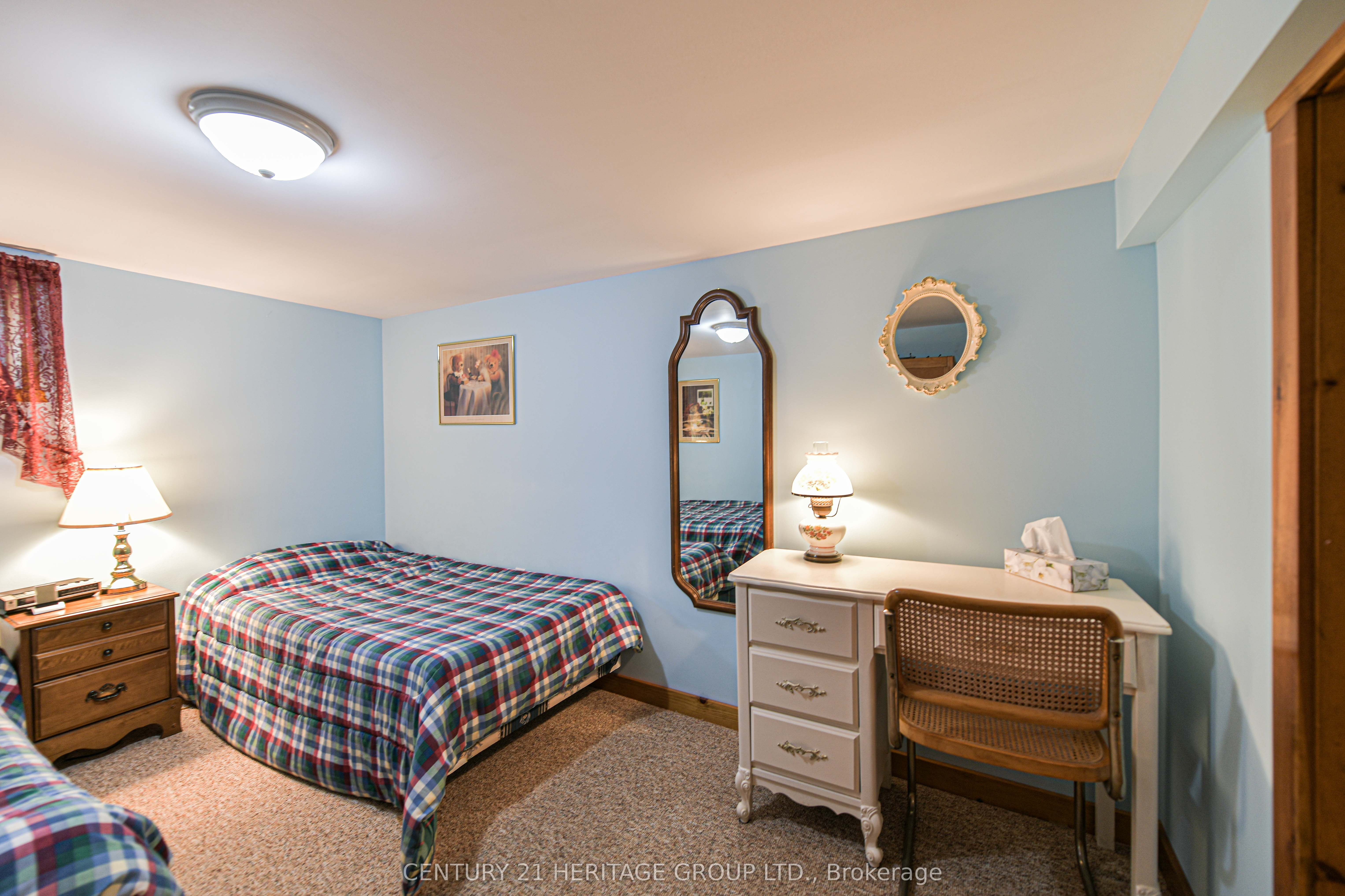 19 Springwood Crescent Property Photo 28