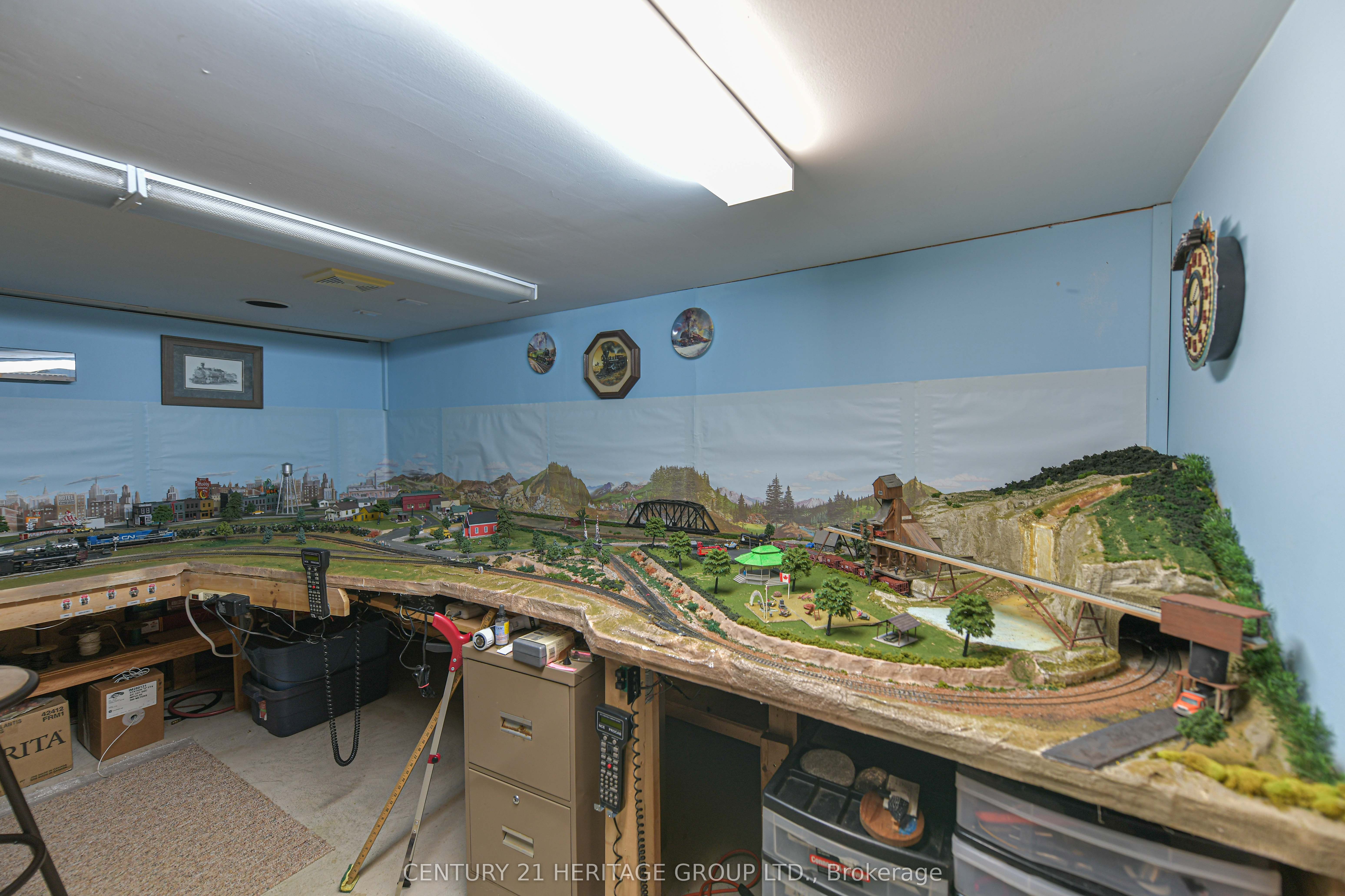 19 Springwood Crescent Property Photo 29