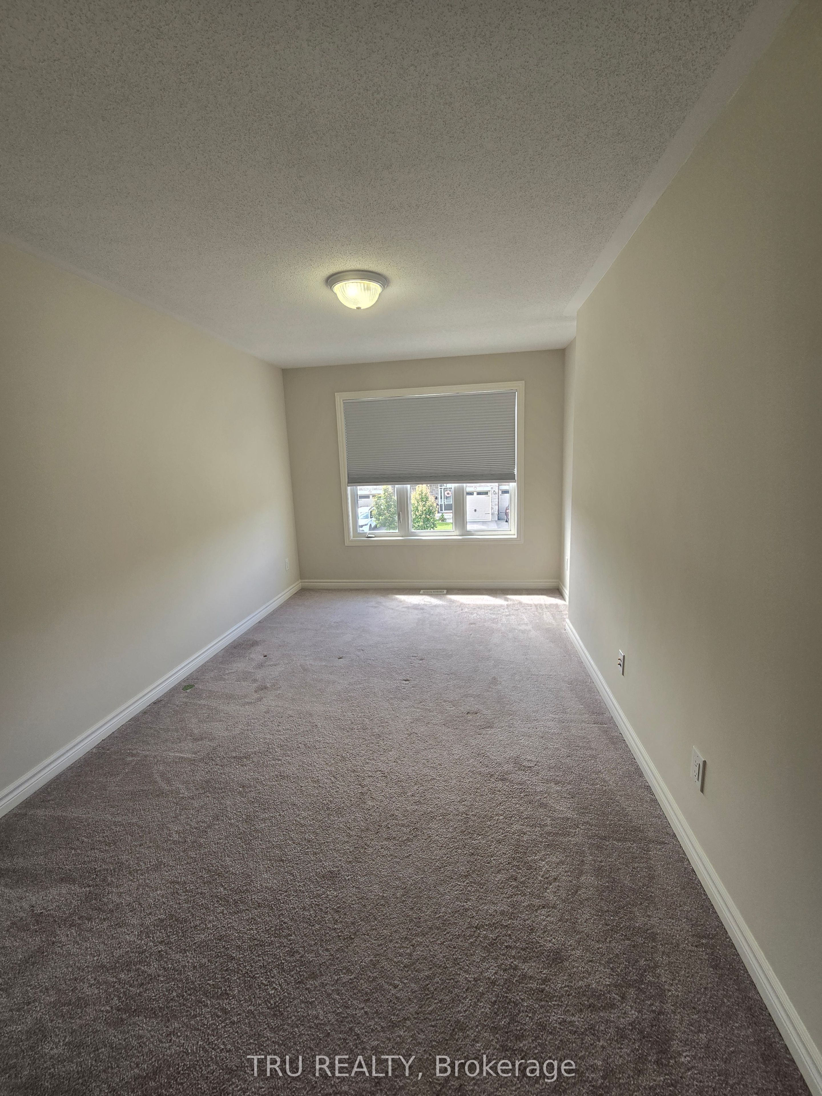 1146 Beckett Crescent Property Photo 13