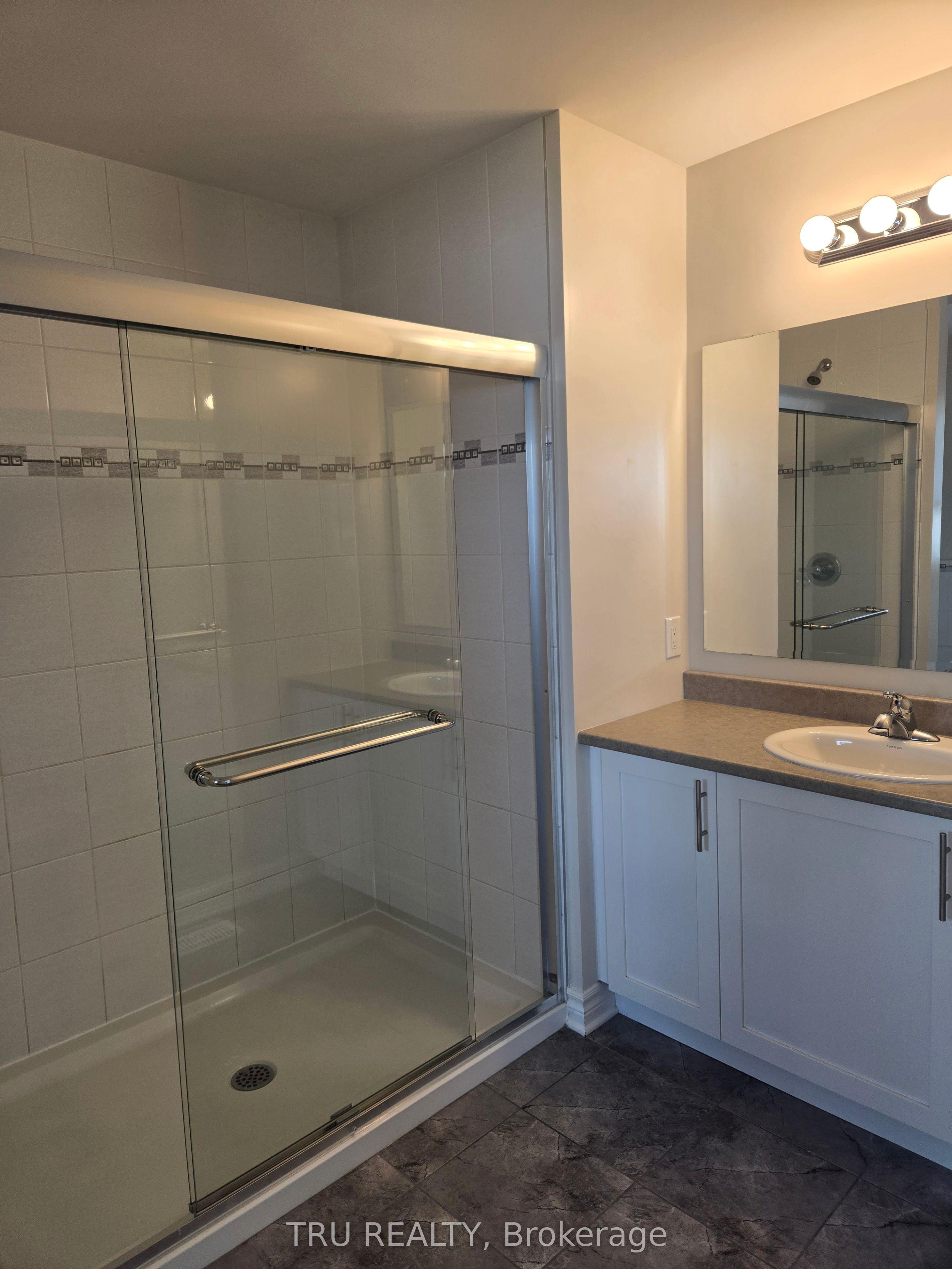 1146 Beckett Crescent Property Photo 15