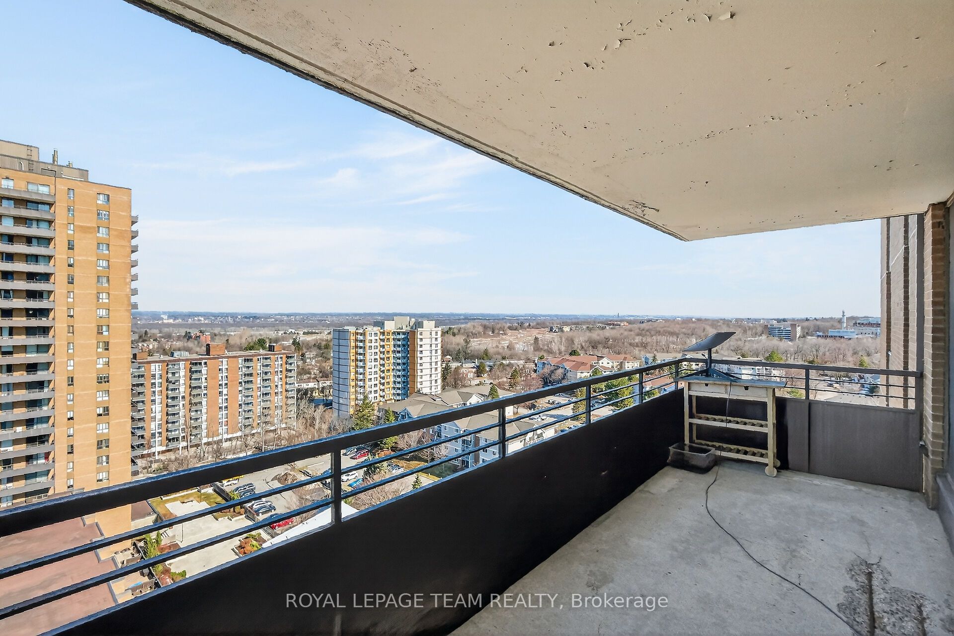 515 St Laurent Boulevard 1809 Property Photo 40
