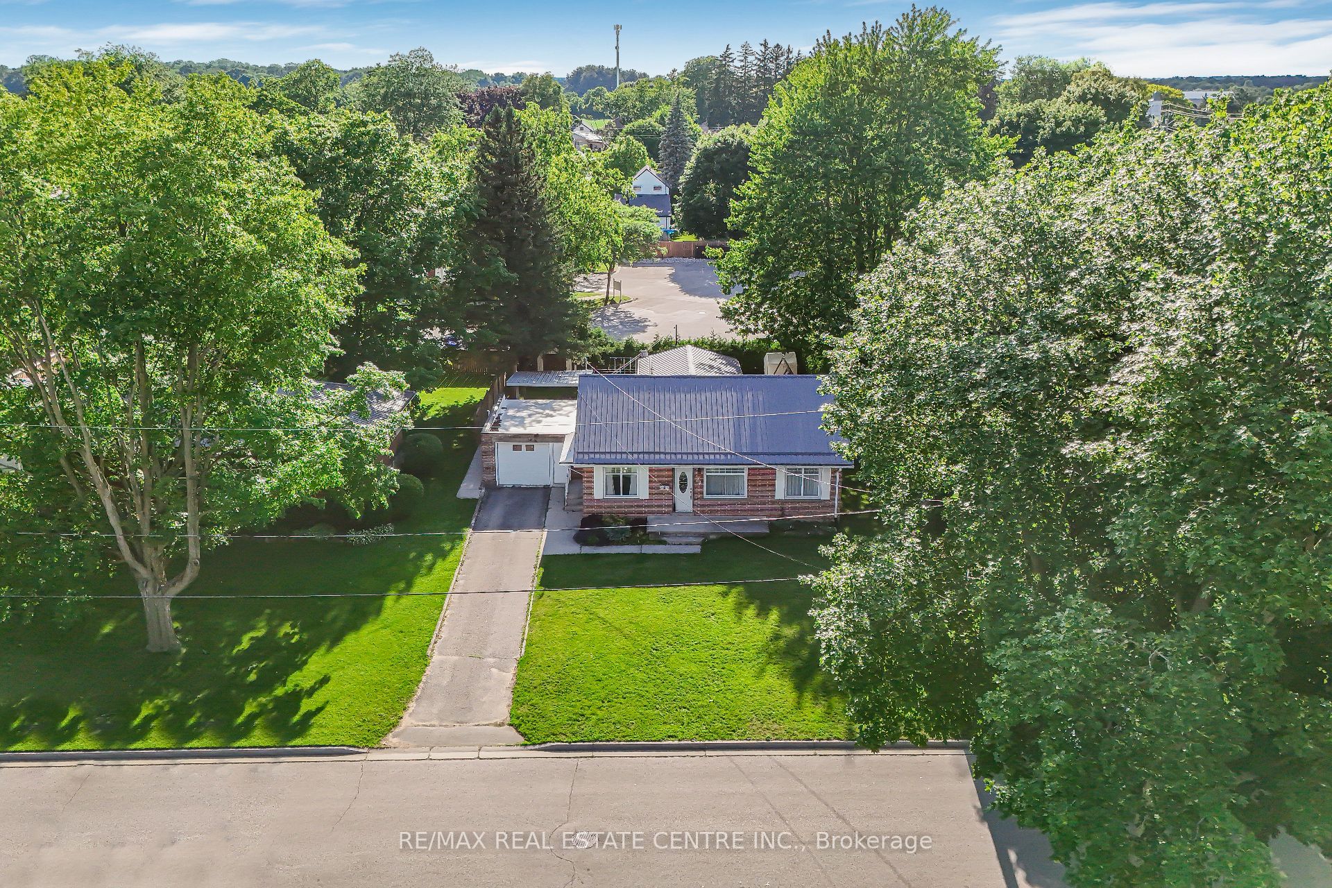 24 Park Street Property Photo 6