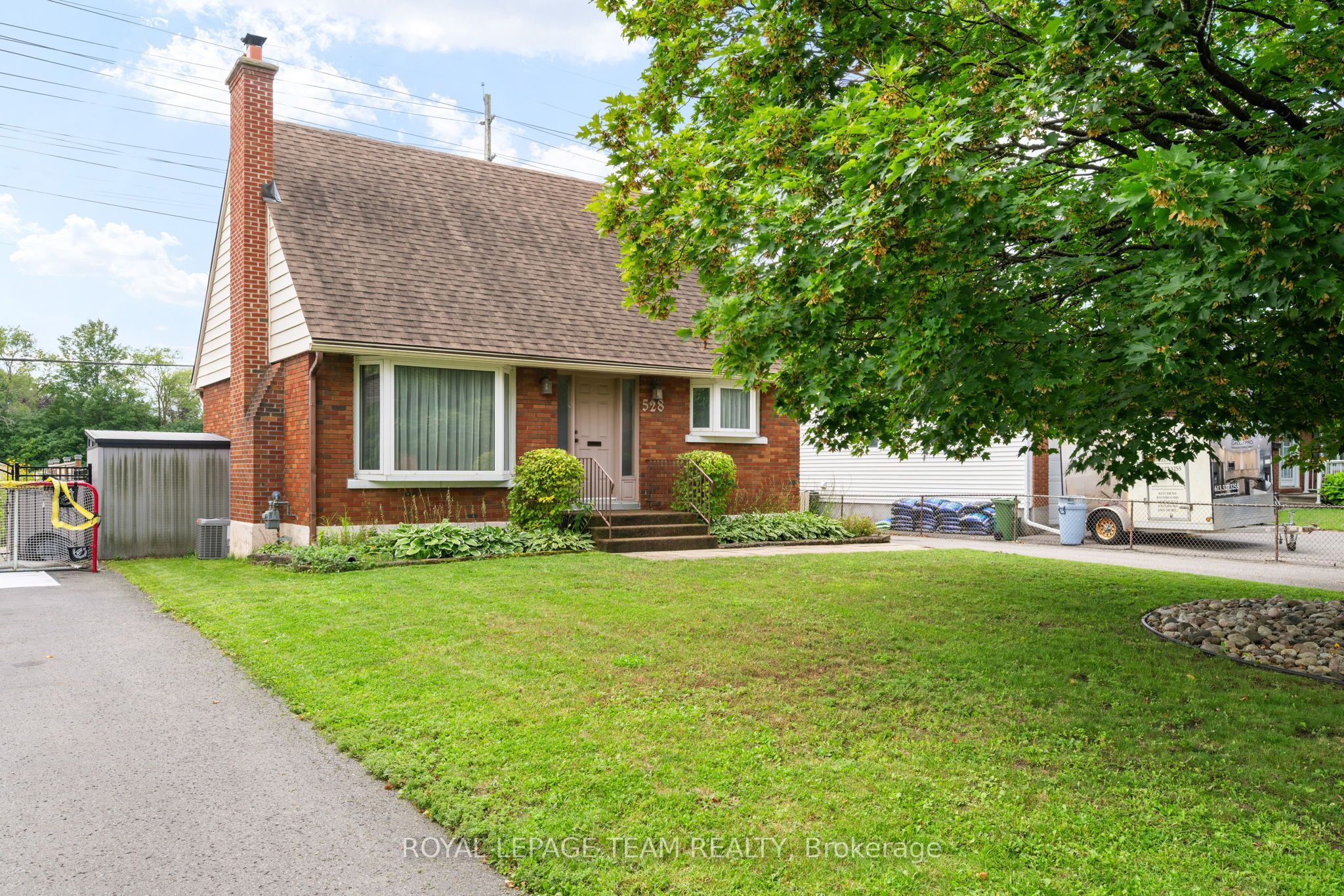 528 Browning Avenue Property Photo 2