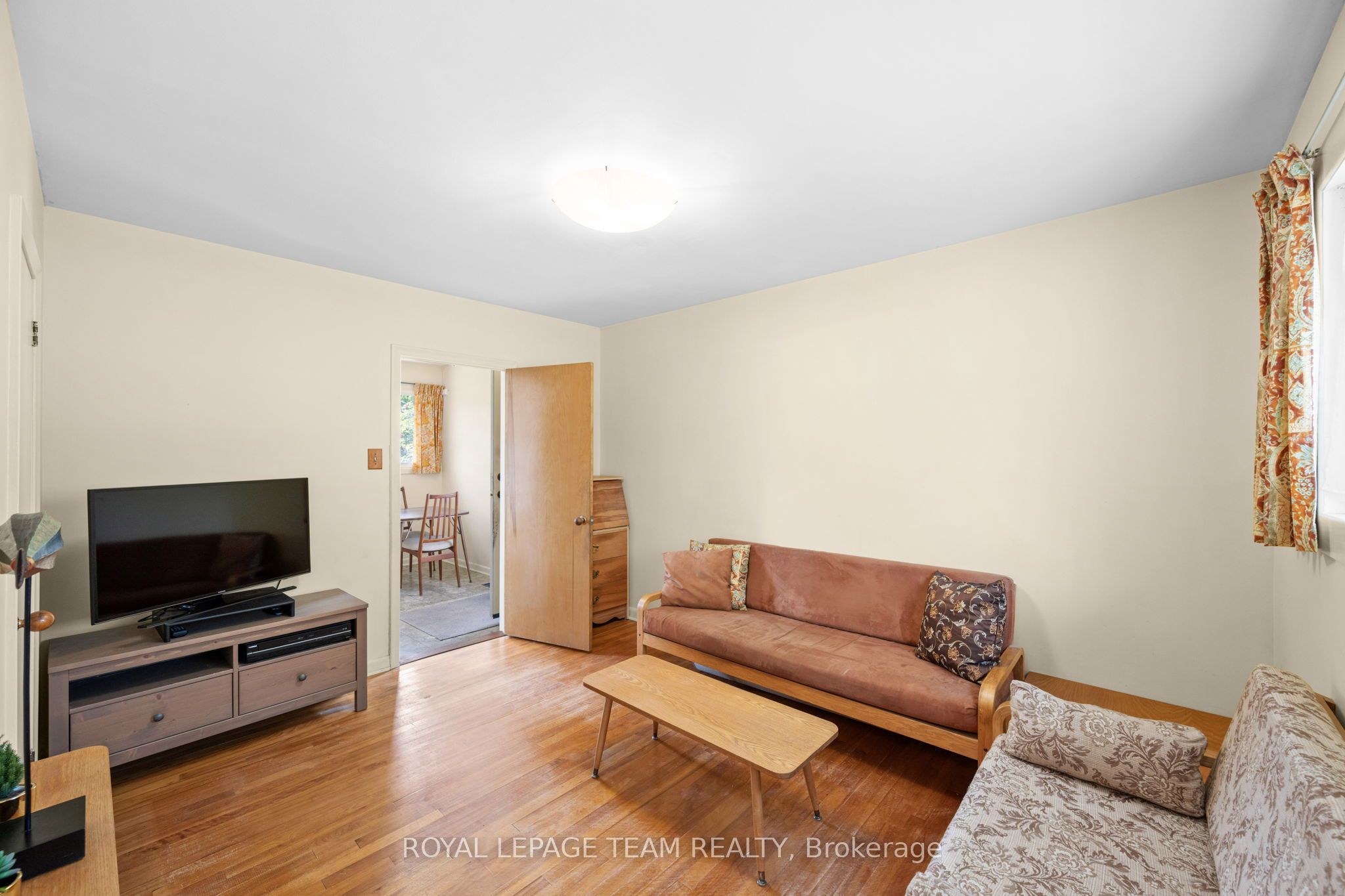 528 Browning Avenue Property Photo 15