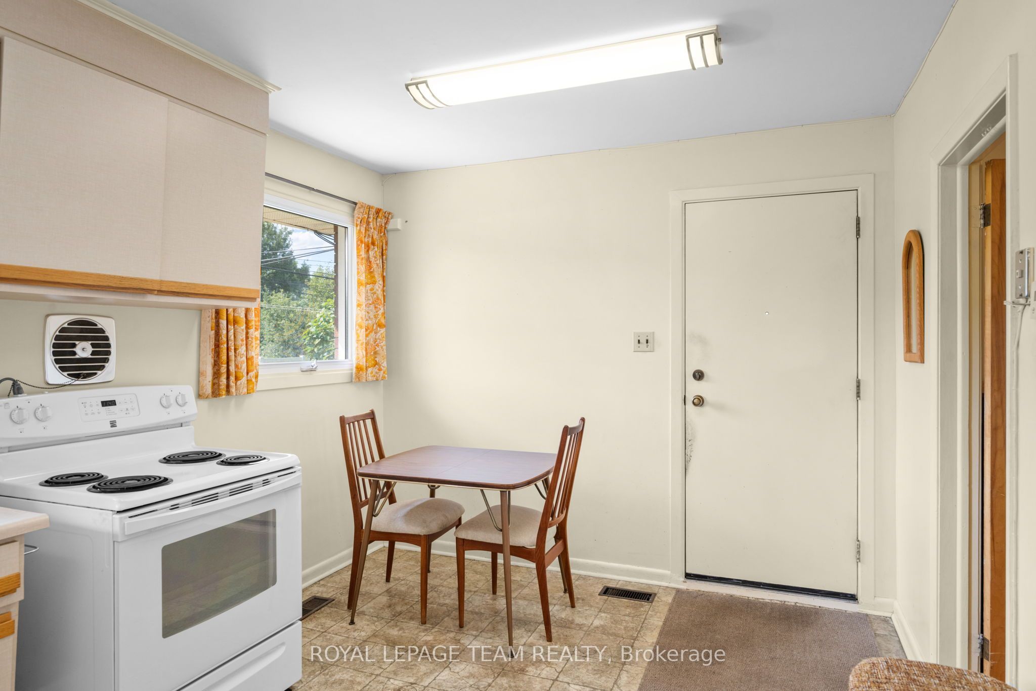 528 Browning Avenue Property Photo 18