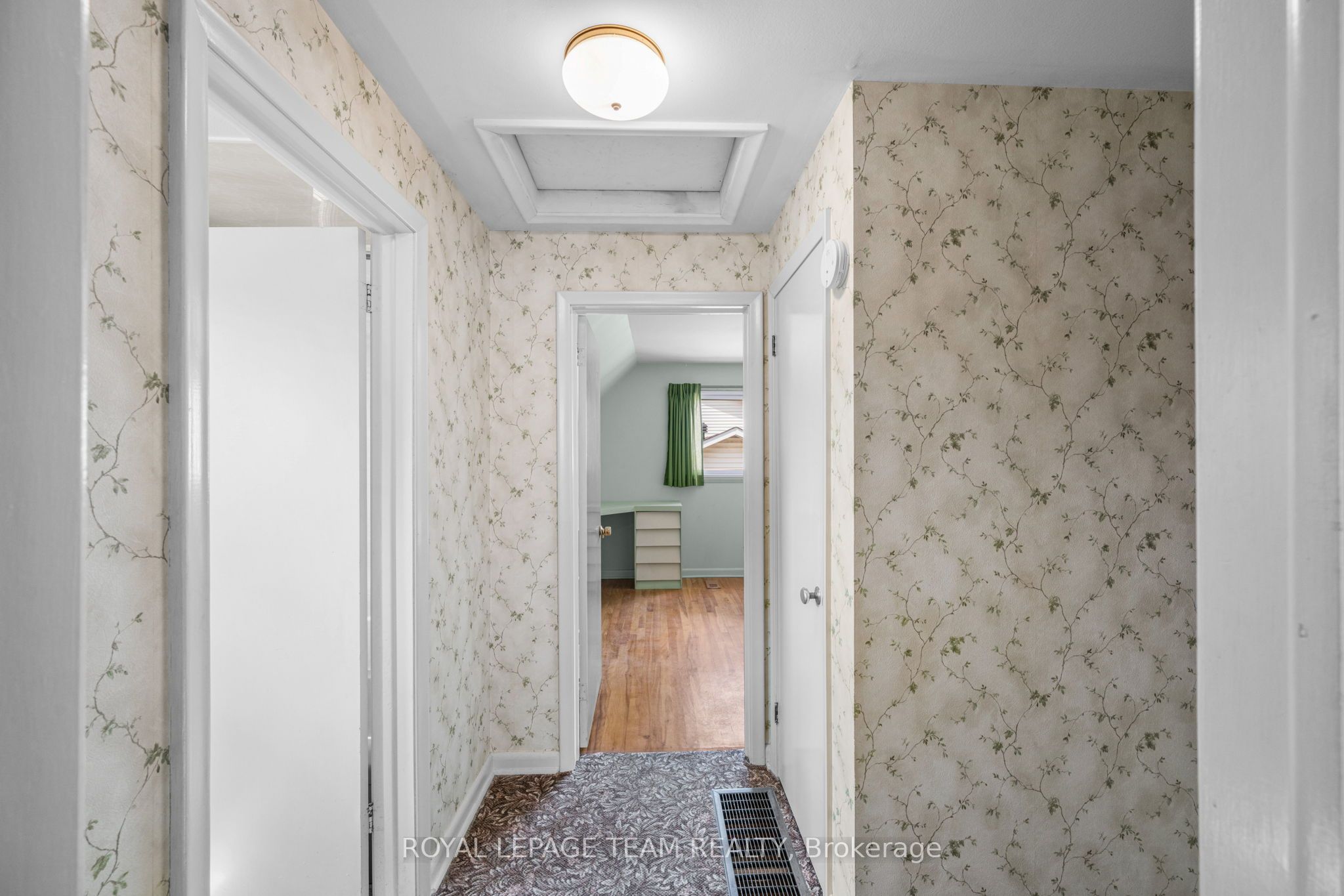 528 Browning Avenue Property Photo 20