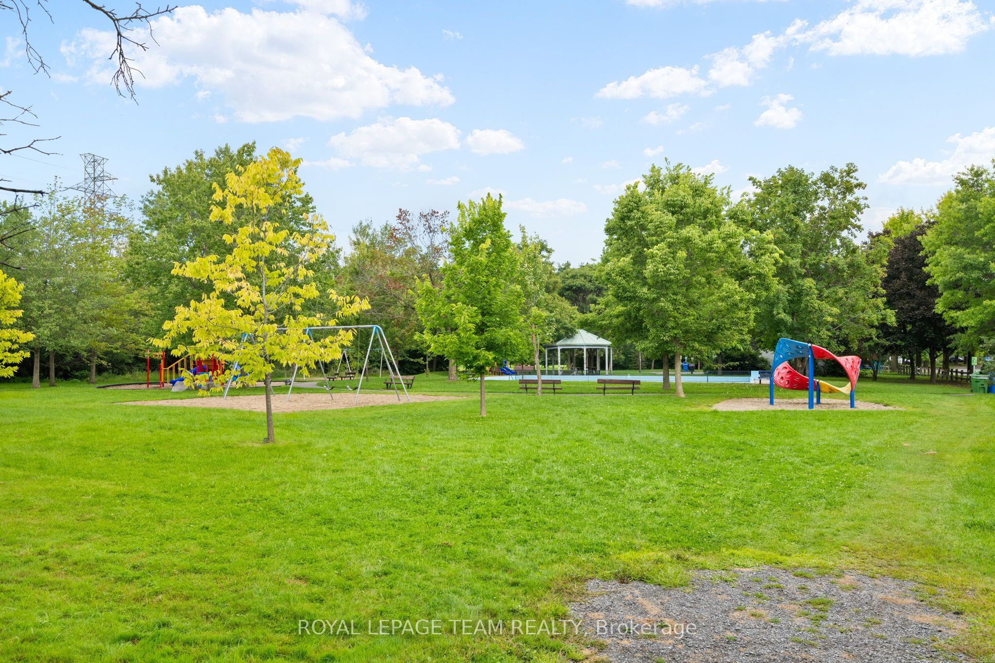 528 Browning Avenue Property Photo 34
