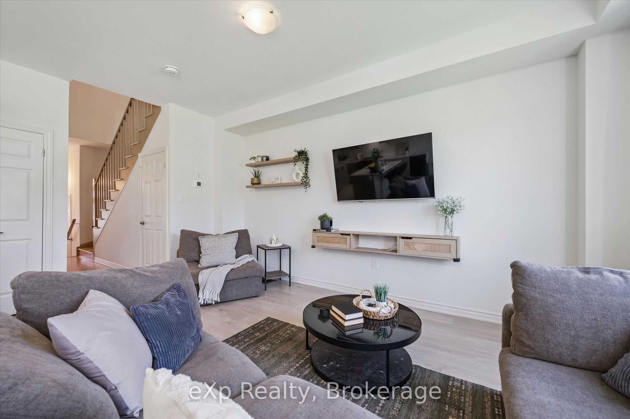 16 Povey Road Property Photo 14