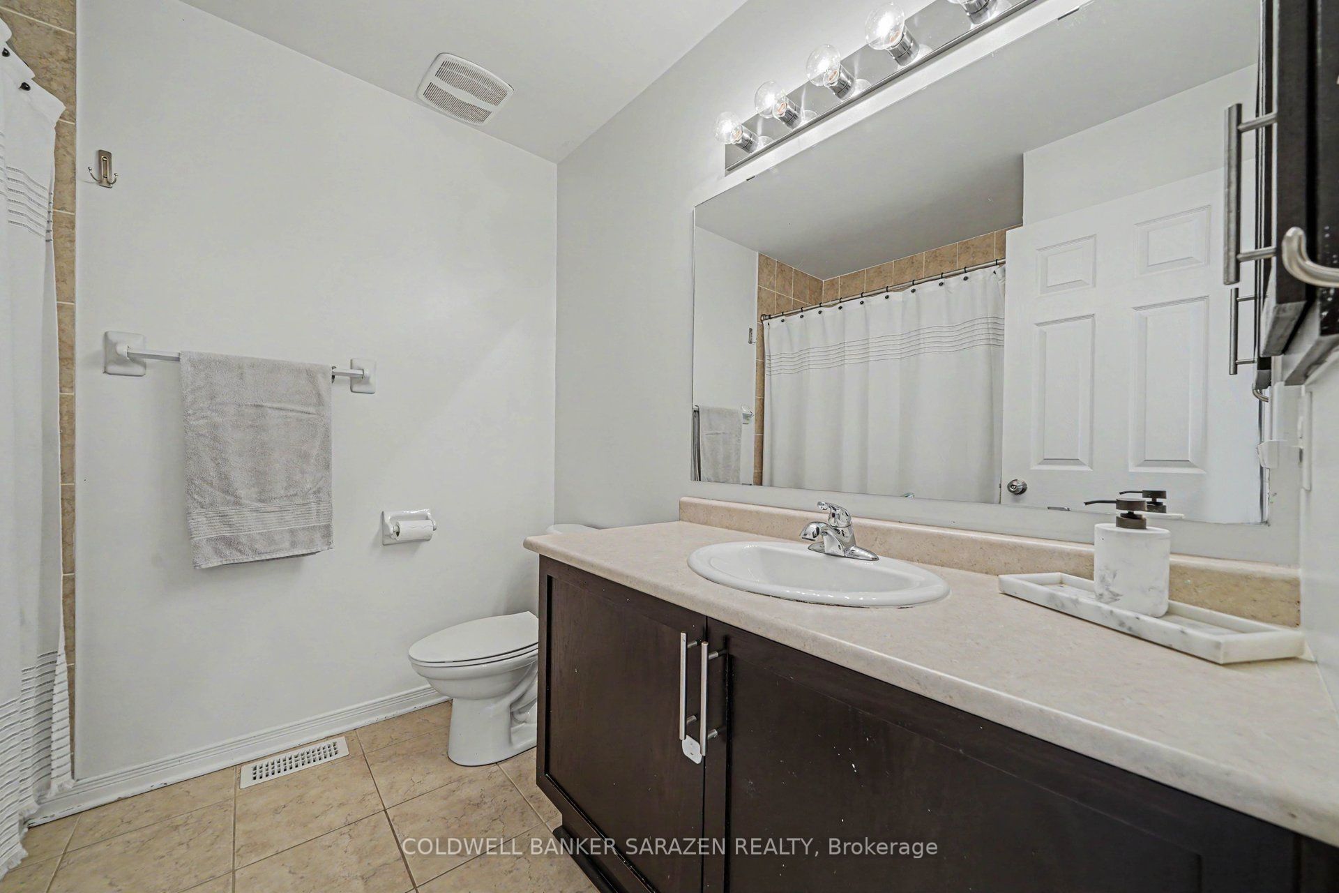 229 Vision Street Property Photo 20