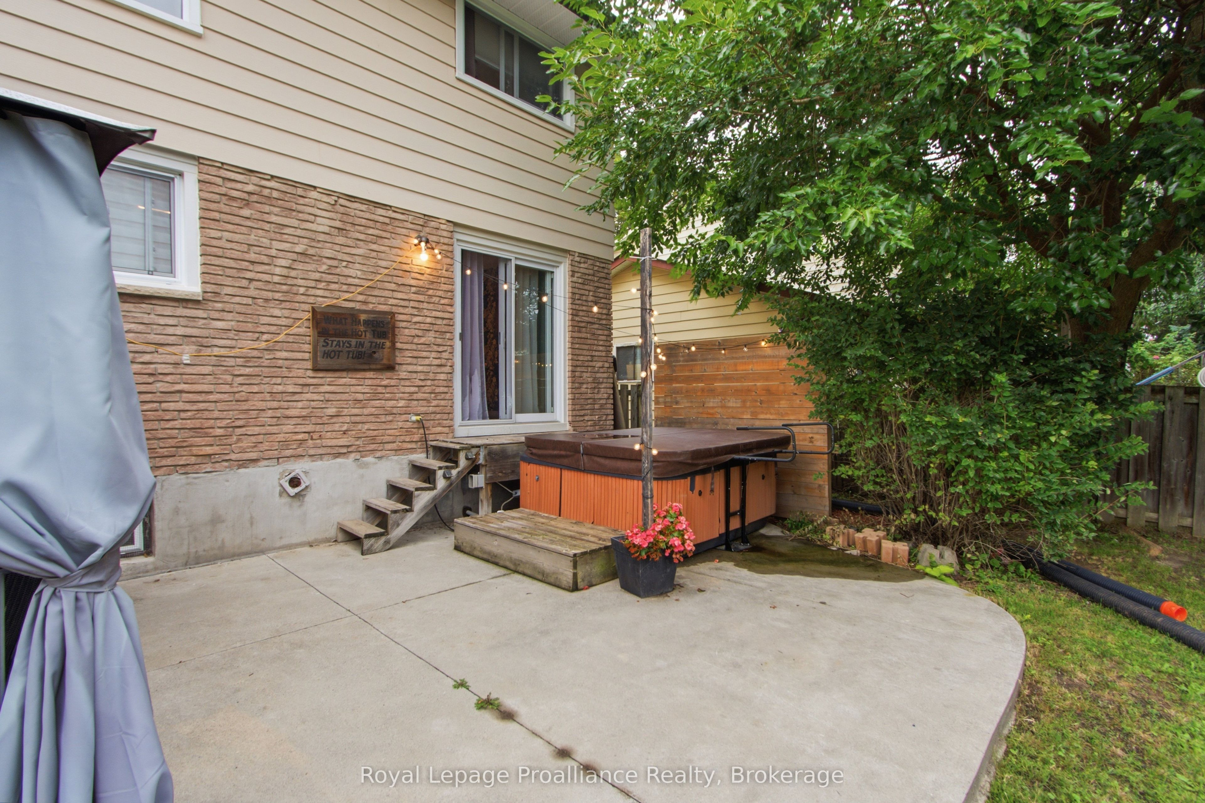 12 O'neil Crescent Property Photo 9