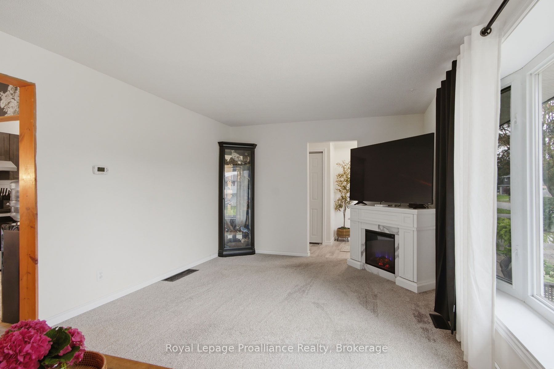 12 O'neil Crescent Property Photo 14