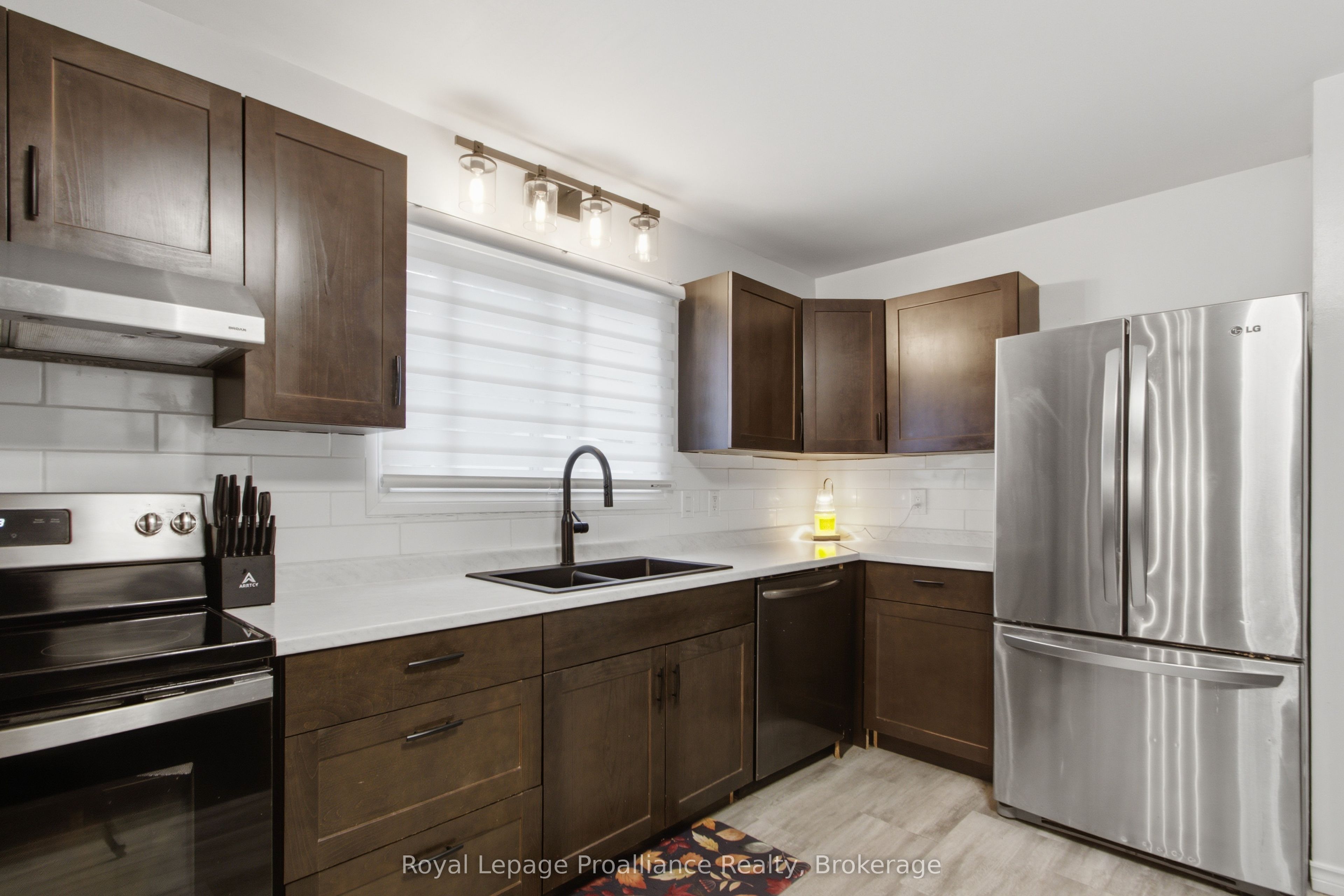 12 O'neil Crescent Property Photo 18