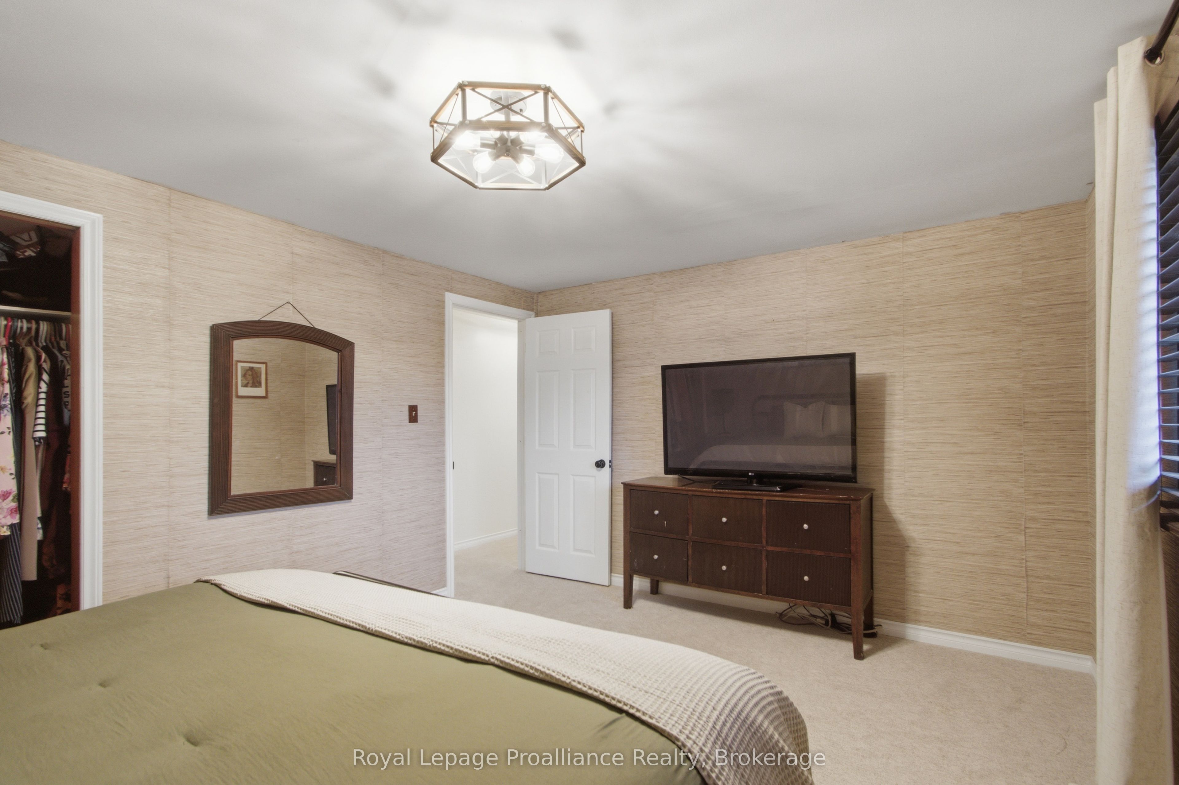 12 O'neil Crescent Property Photo 23