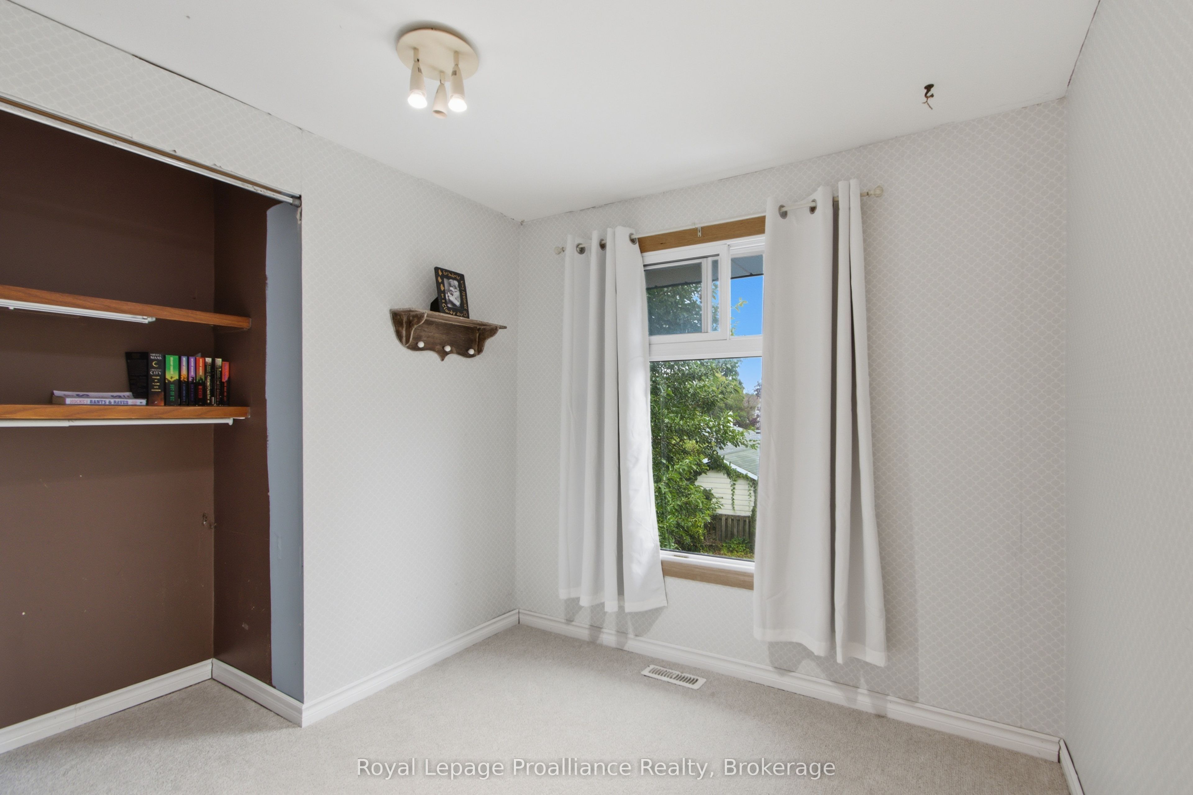 12 O'neil Crescent Property Photo 25