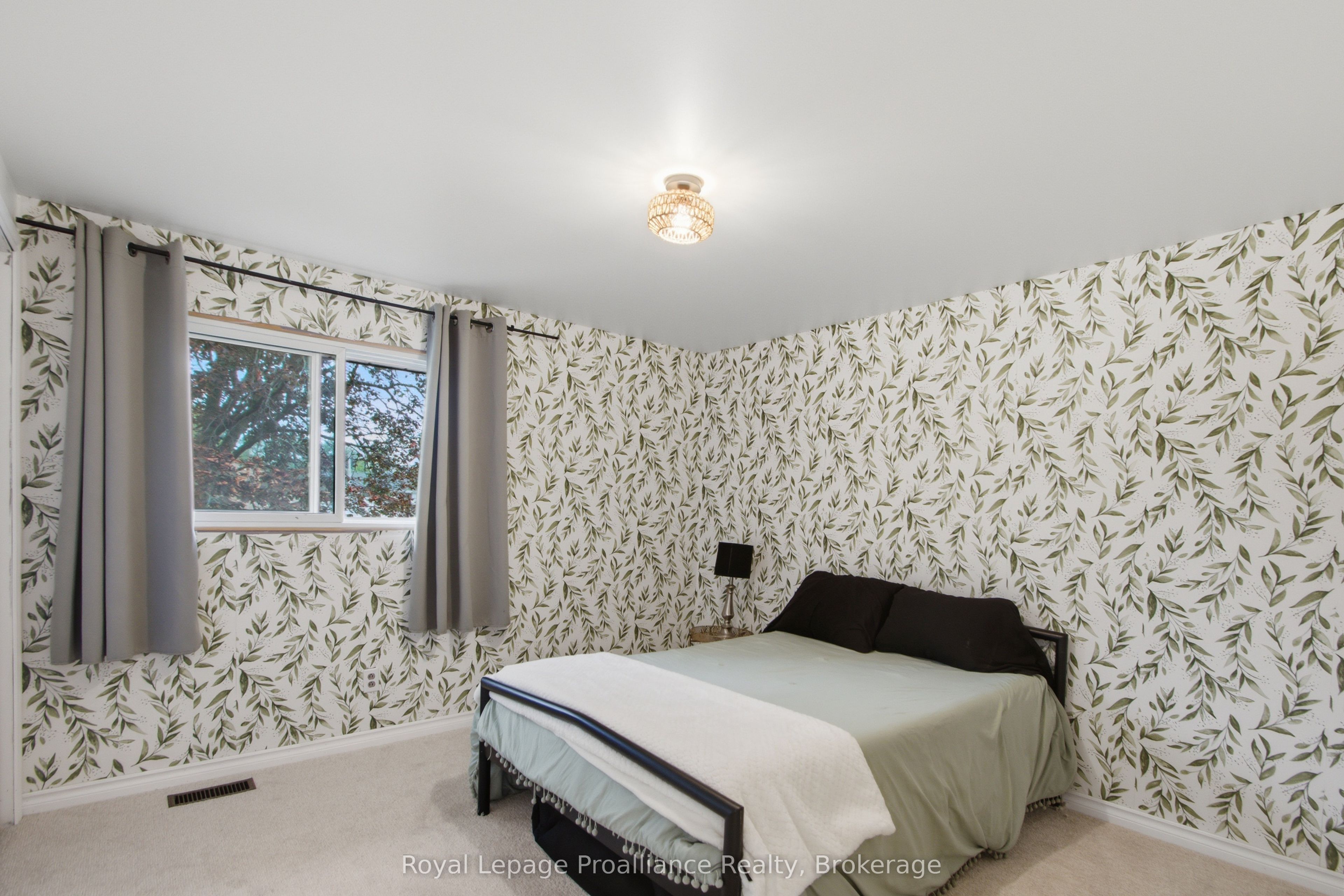 12 O'neil Crescent Property Photo 26