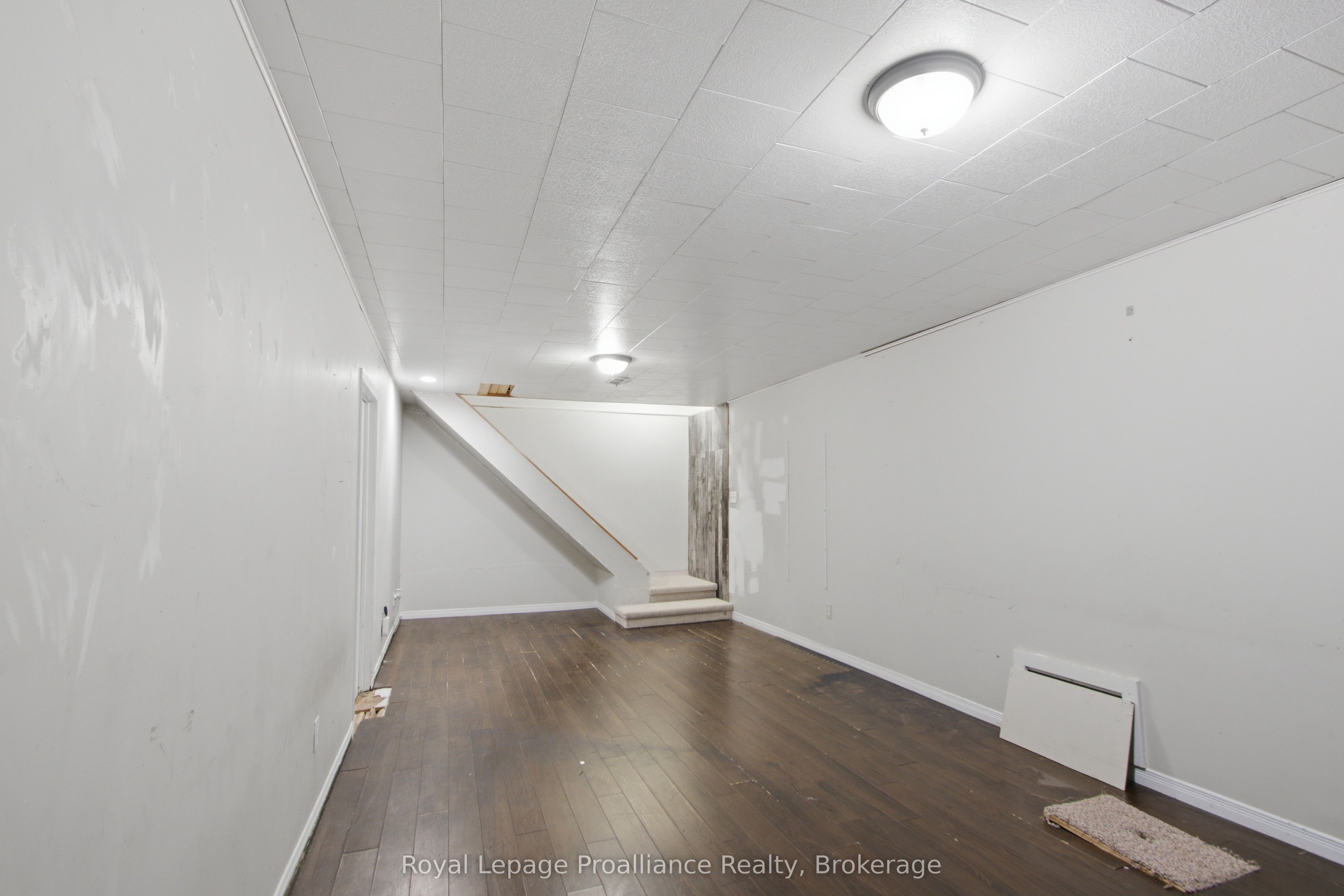 12 O'neil Crescent Property Photo 29