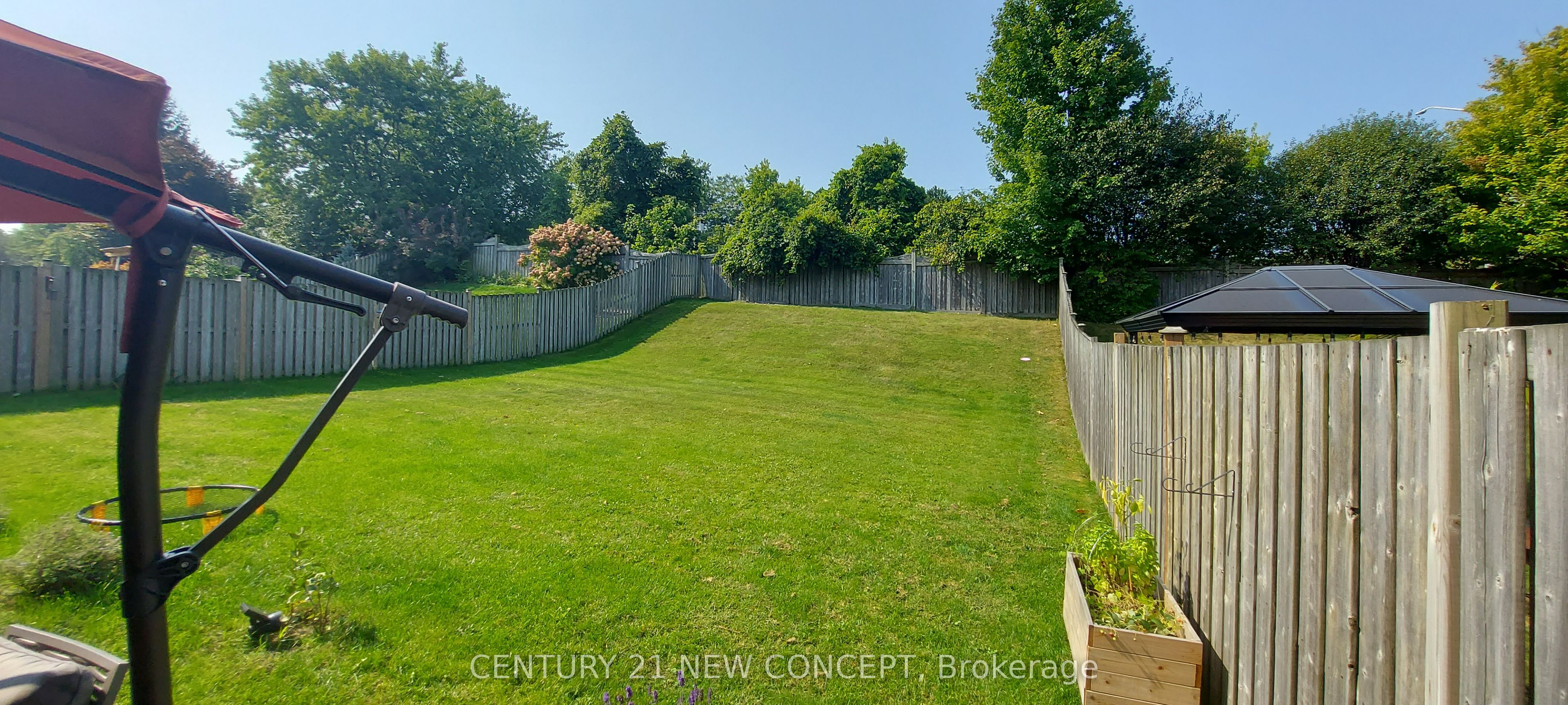 70 Cabriolet Crescent Property Photo 17