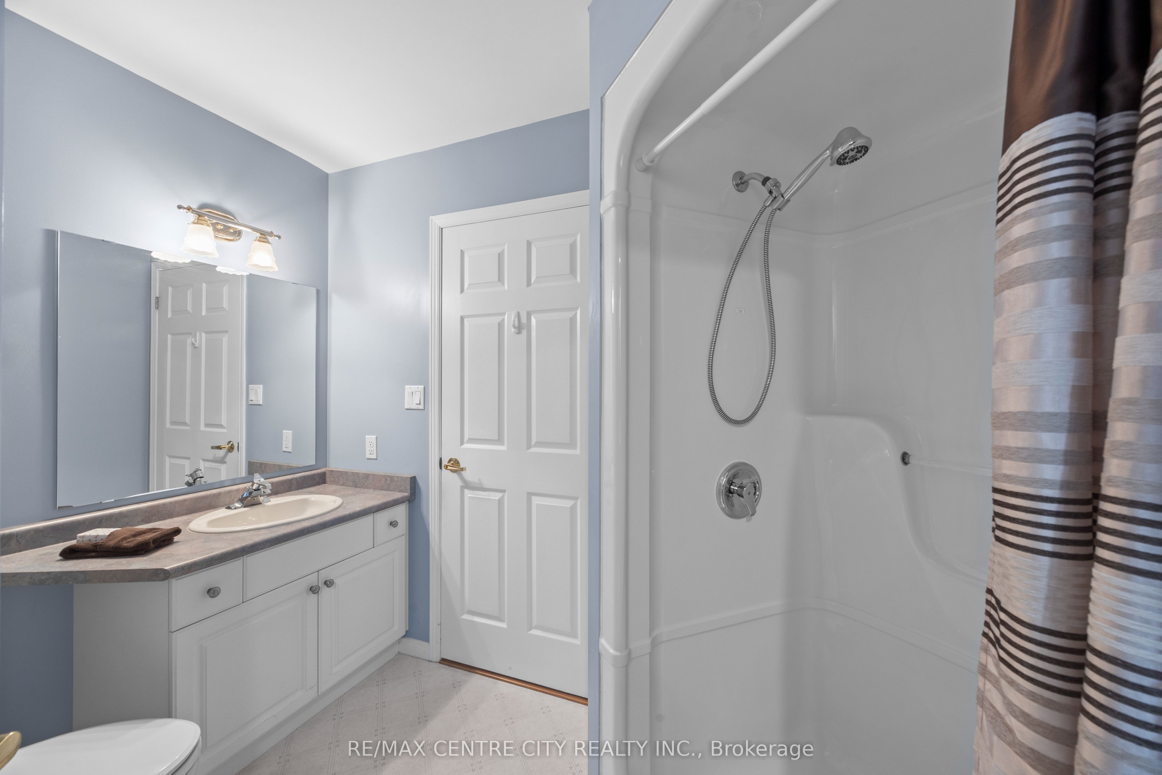 33 Ilderbrook Circle Property Photo 19