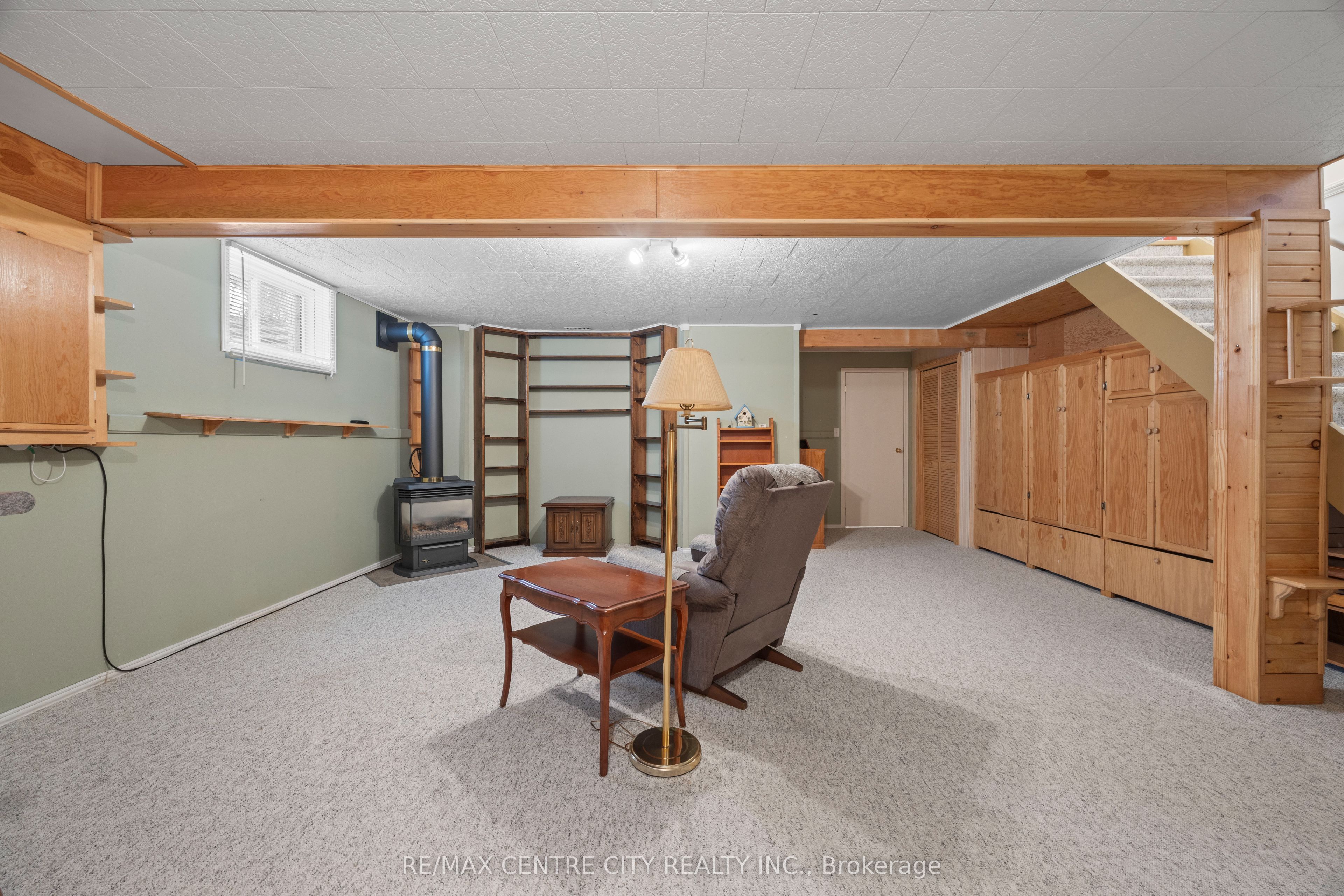 33 Ilderbrook Circle Property Photo 22