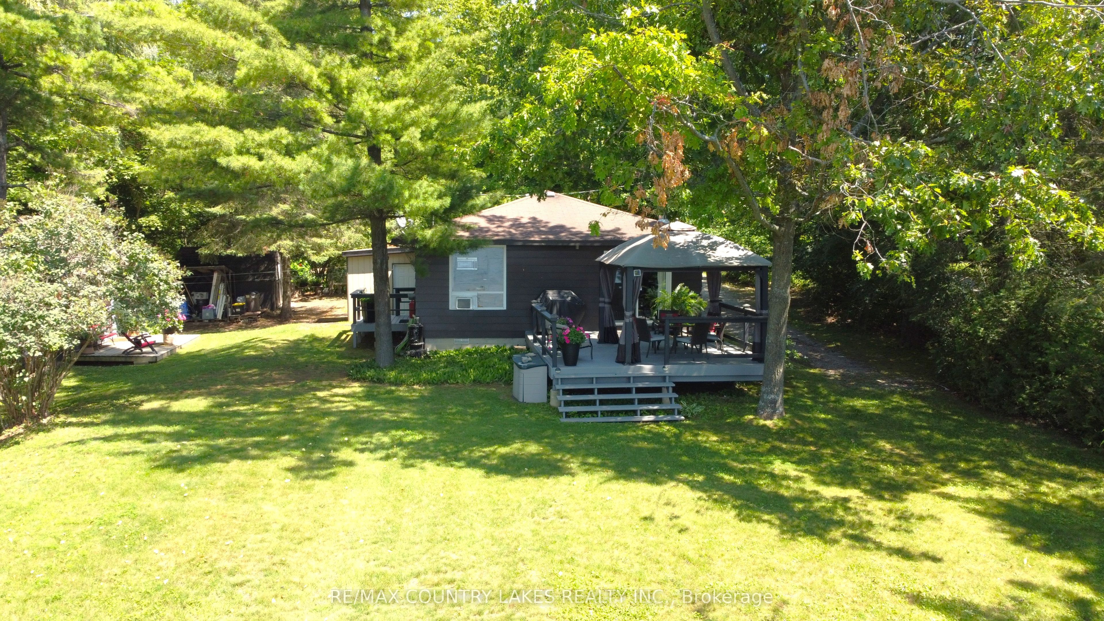 31 Hillcrest Avenue Property Photo 22