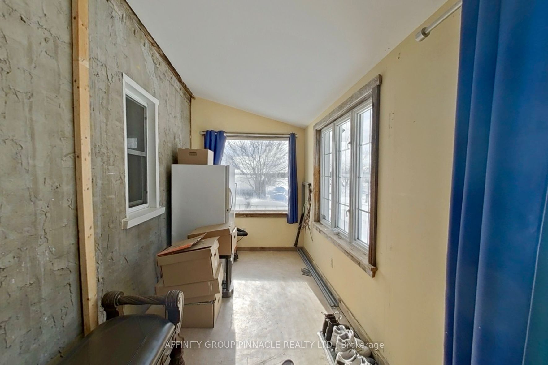 482 Portage Road Property Photo 6