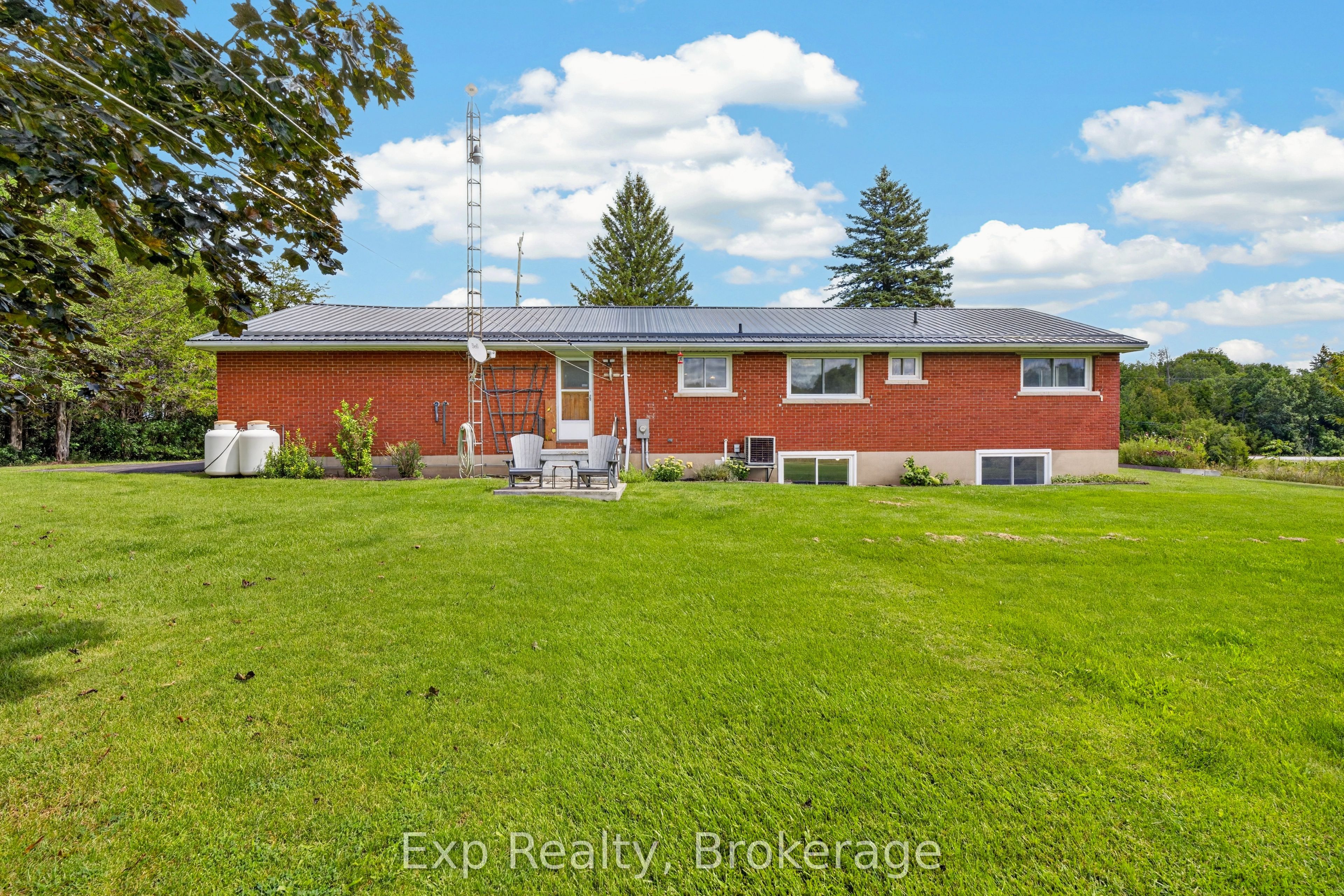 894 County Rd 41 Road Property Photo 28