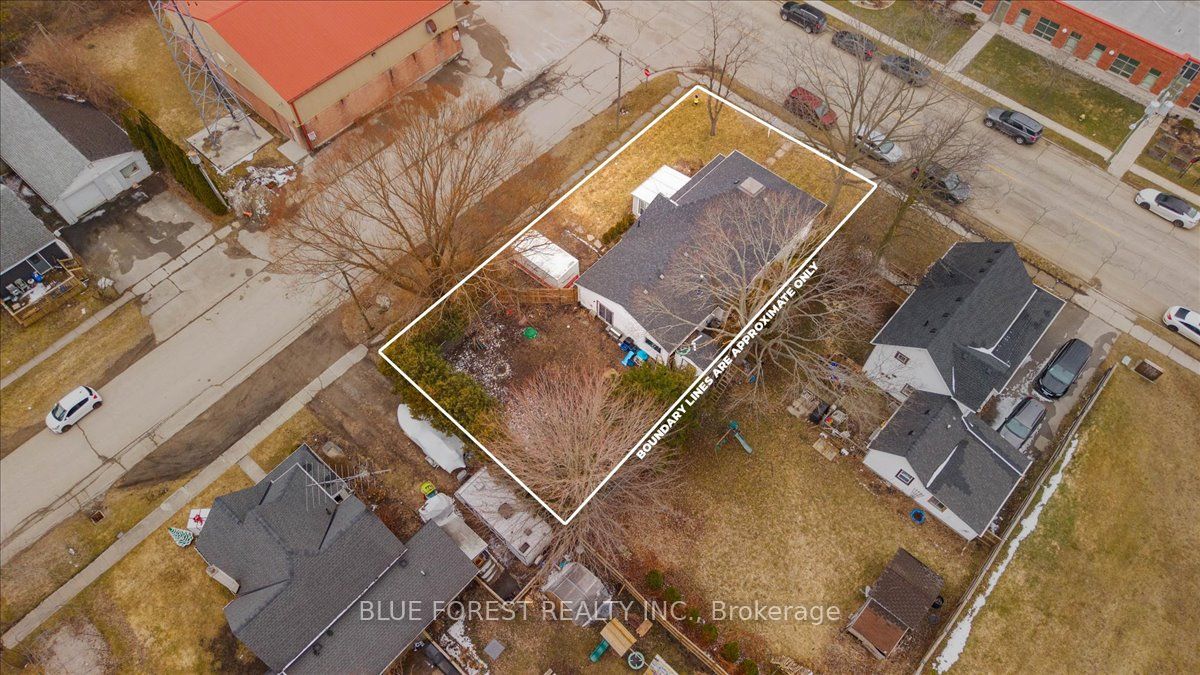148 Main Street Property Photo 36