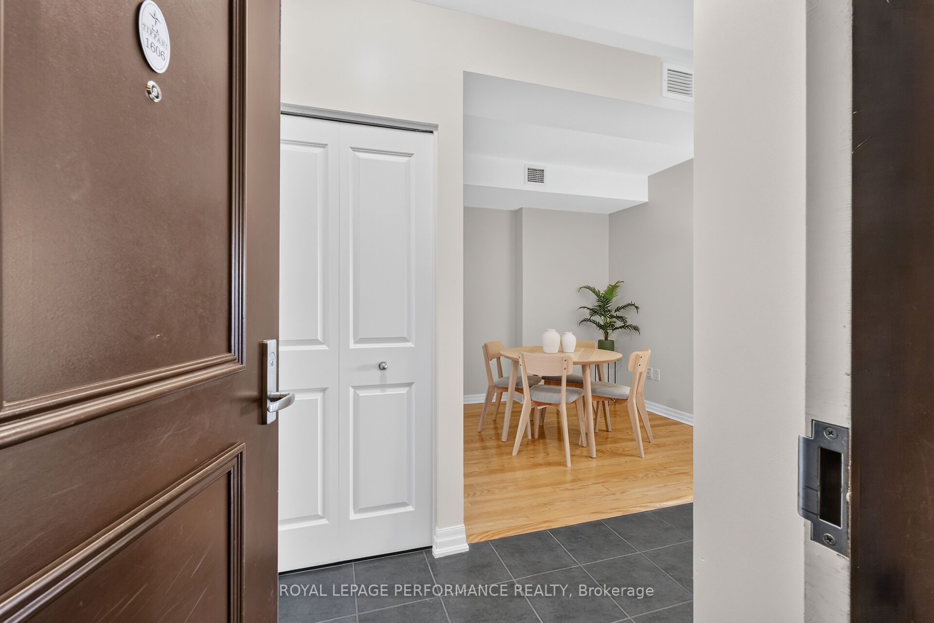 90 Landry Street 1606 Property Photo 7