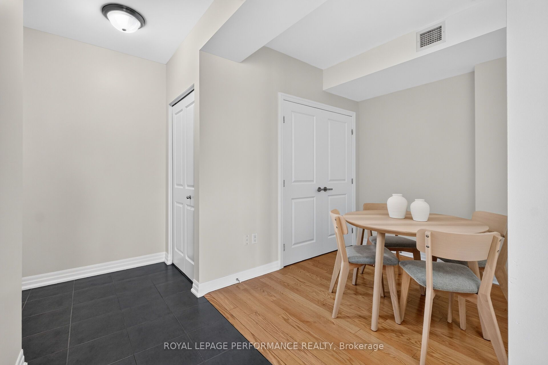 90 Landry Street 1606 Property Photo 26