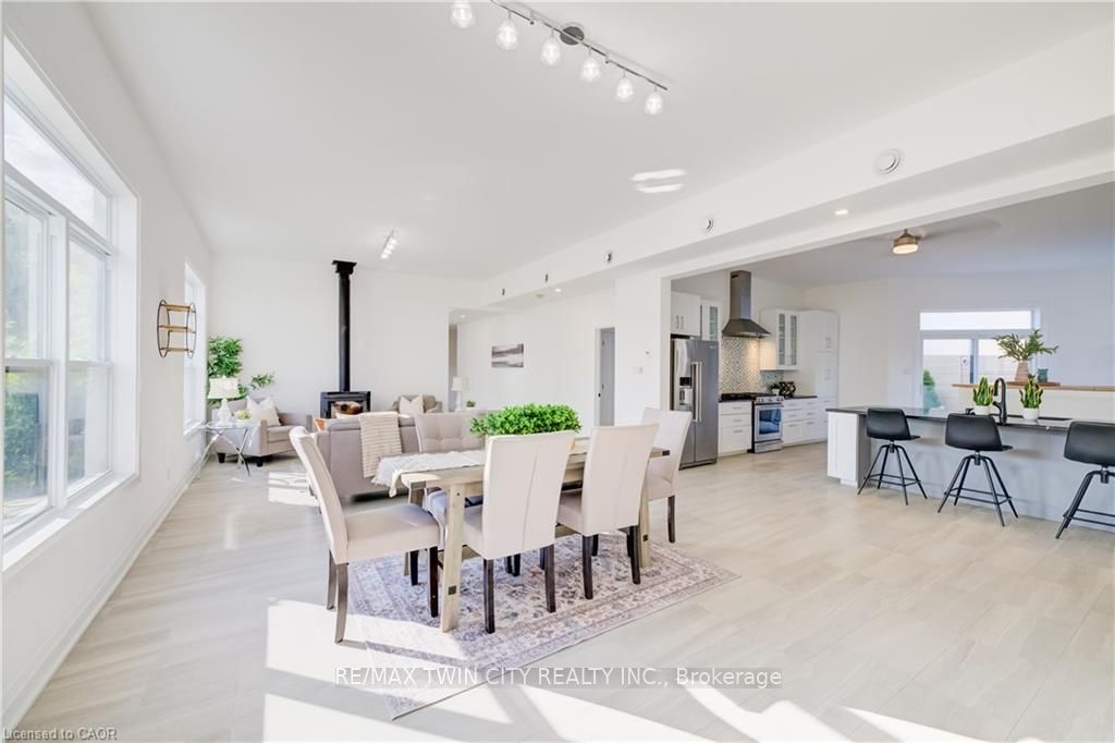 149 Woolwich Street Property Photo 17