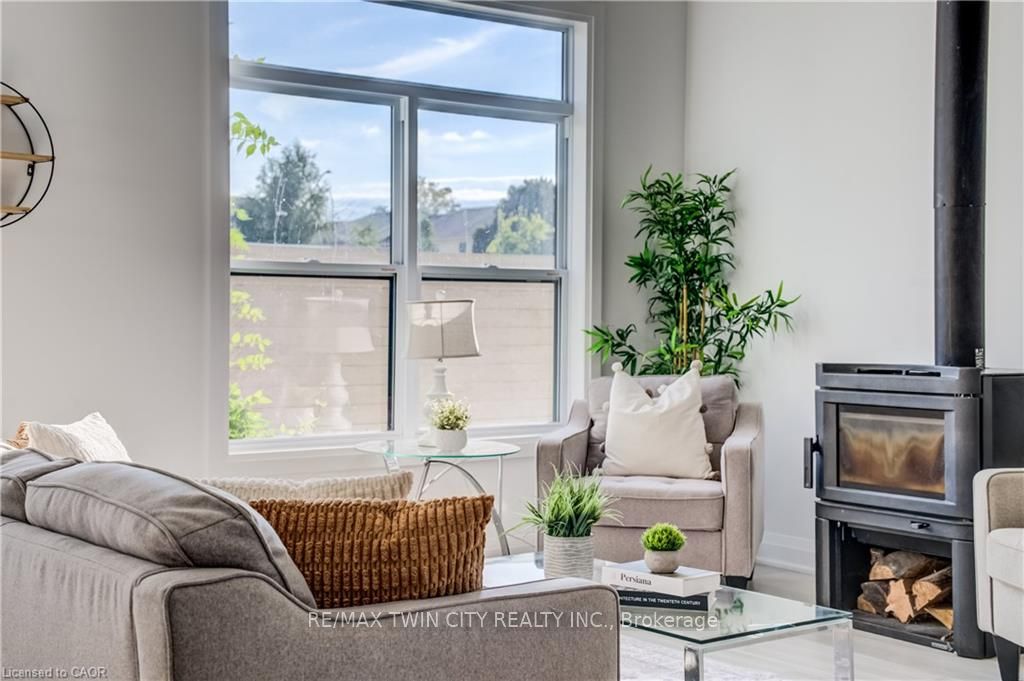 149 Woolwich Street Property Photo 19