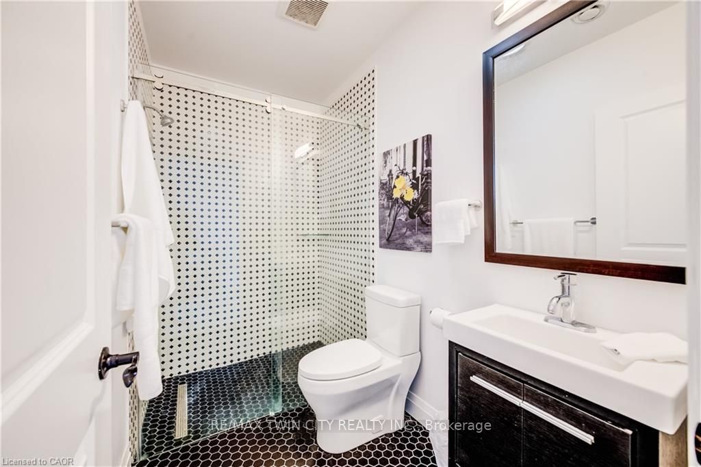 149 Woolwich Street Property Photo 32