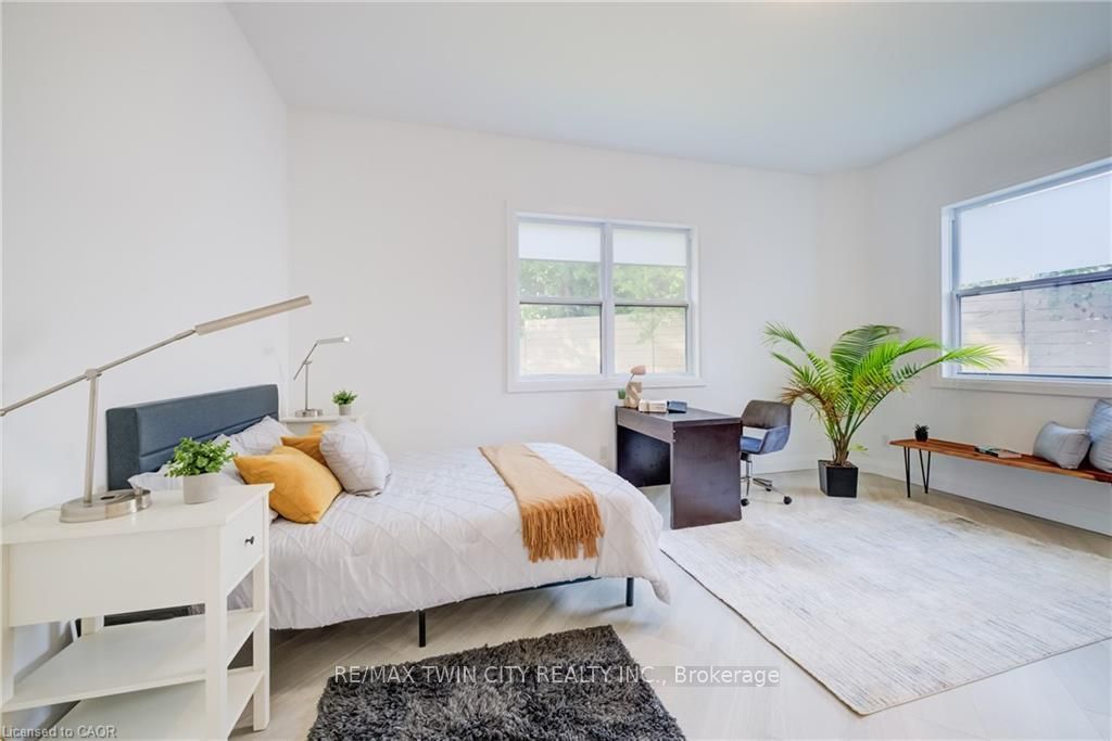 149 Woolwich Street Property Photo 34