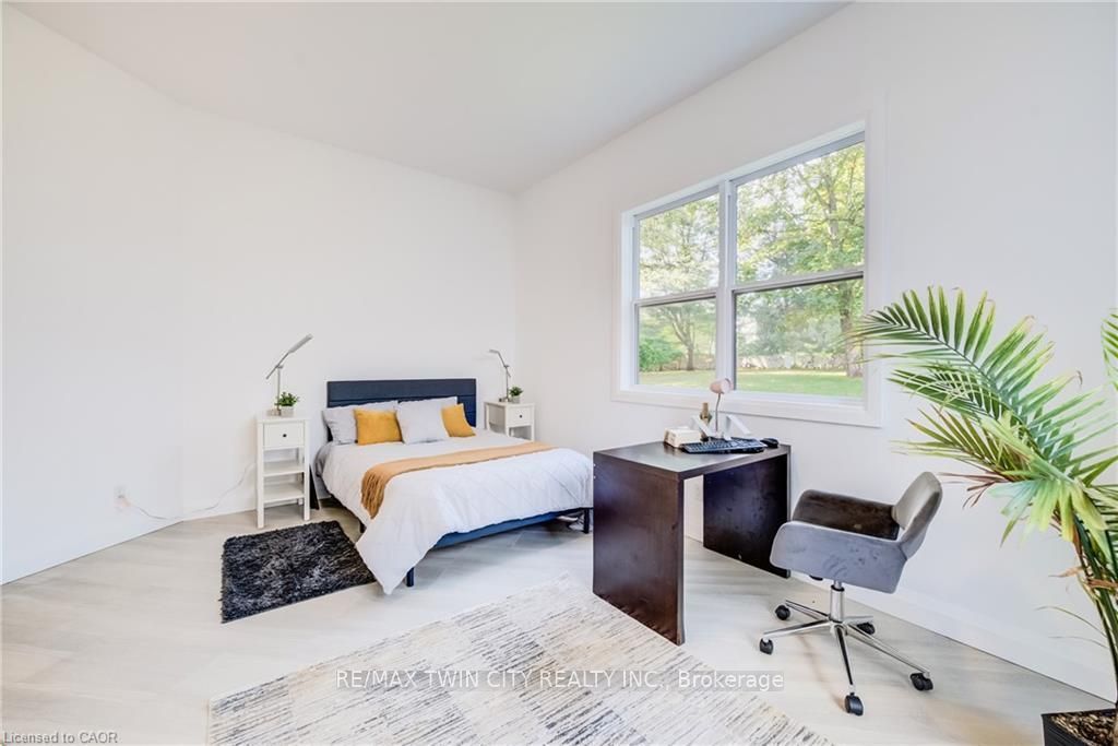 149 Woolwich Street Property Photo 35