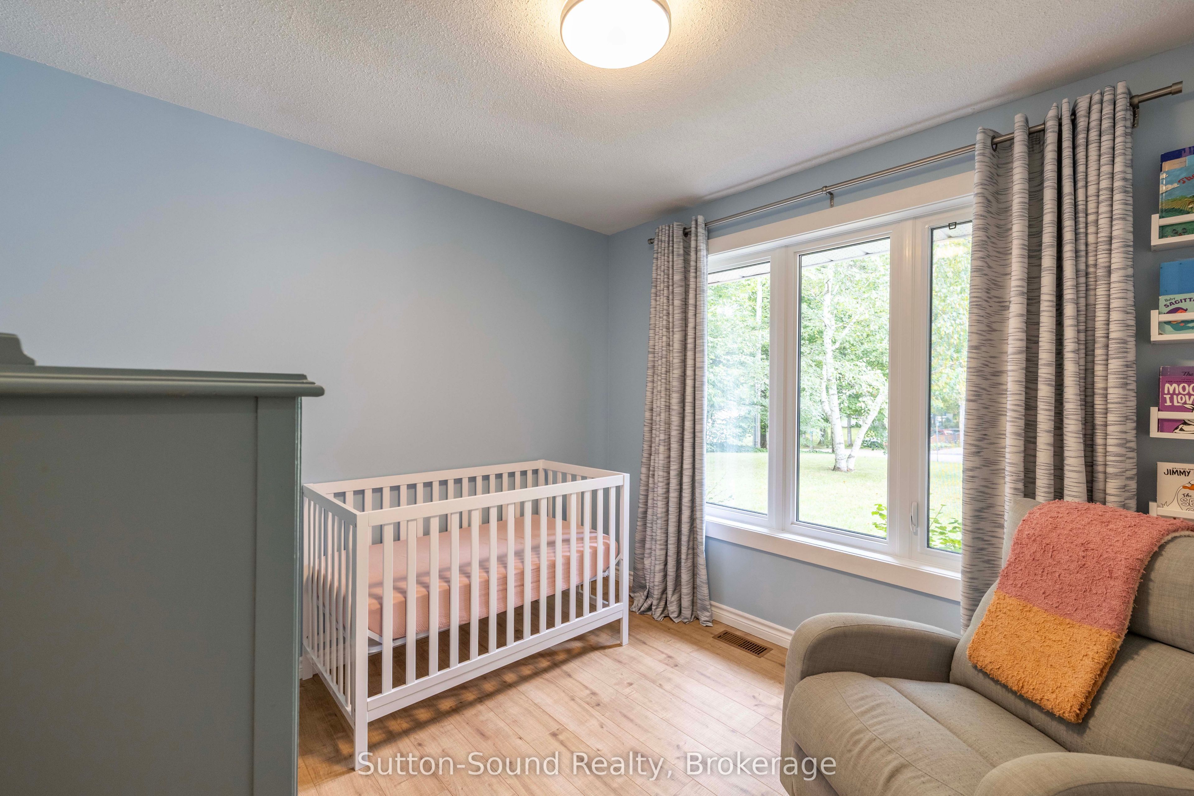 4 Maplewood Drive Property Photo 22