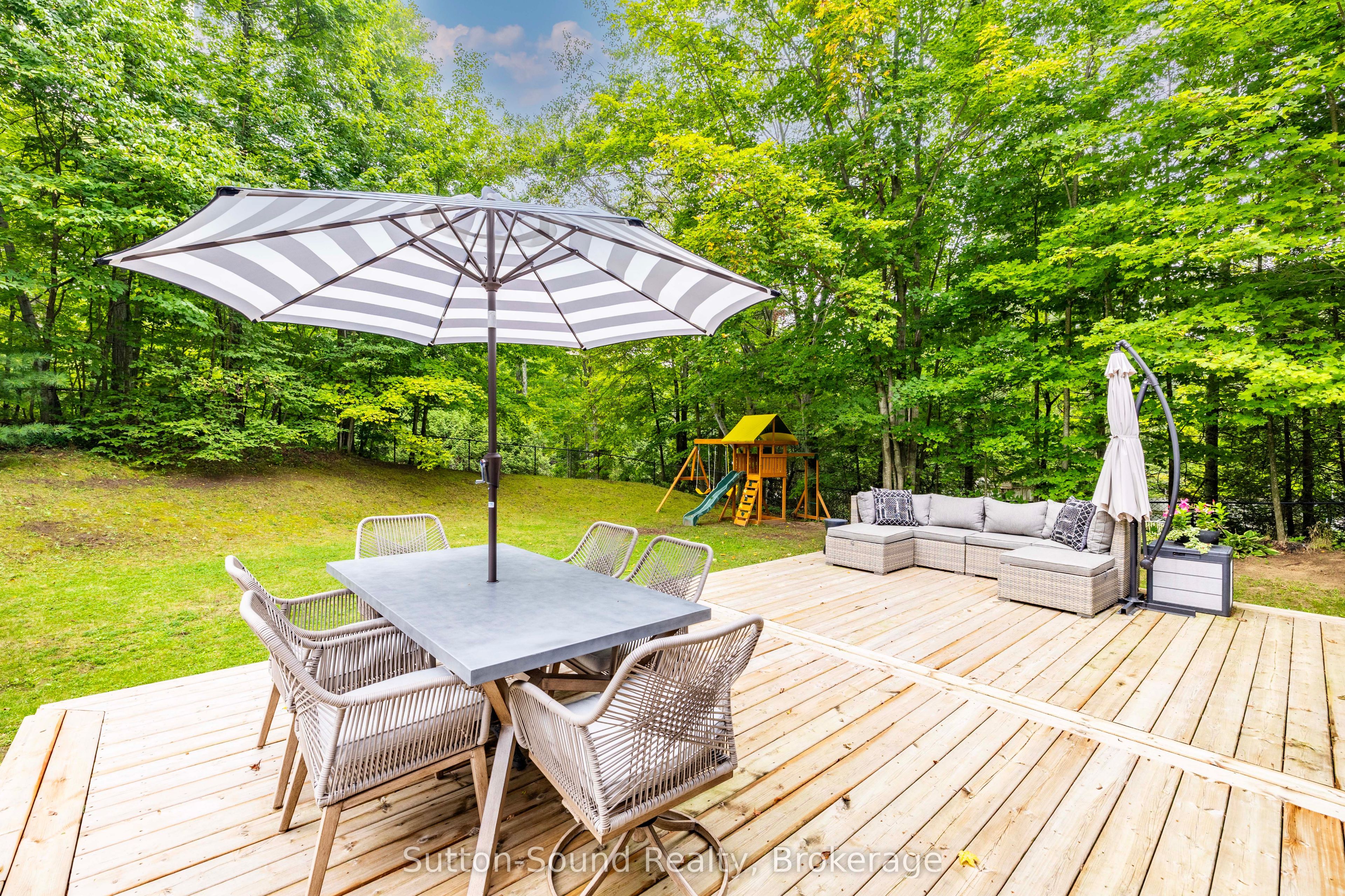 4 Maplewood Drive Property Photo 26