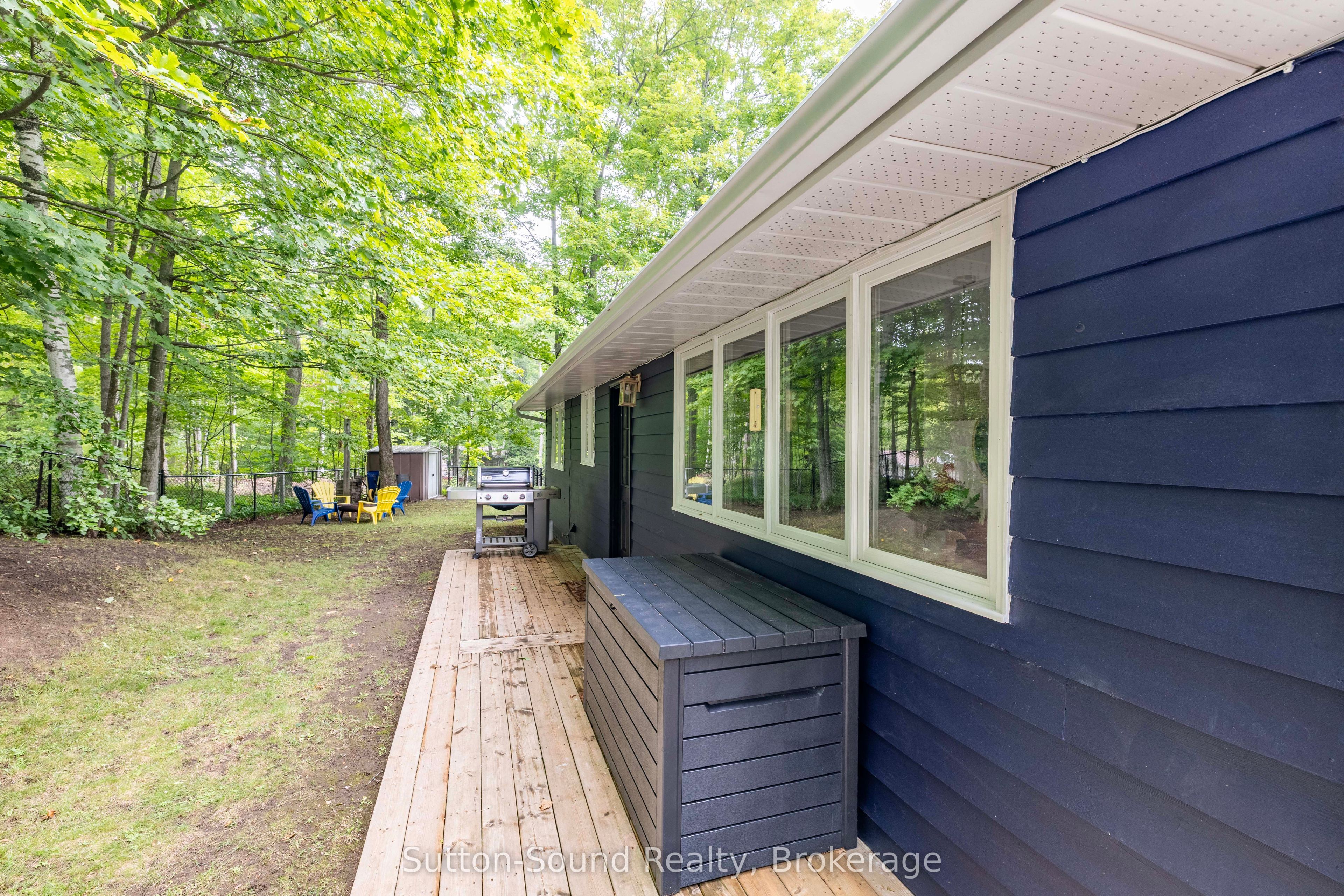 4 Maplewood Drive Property Photo 27