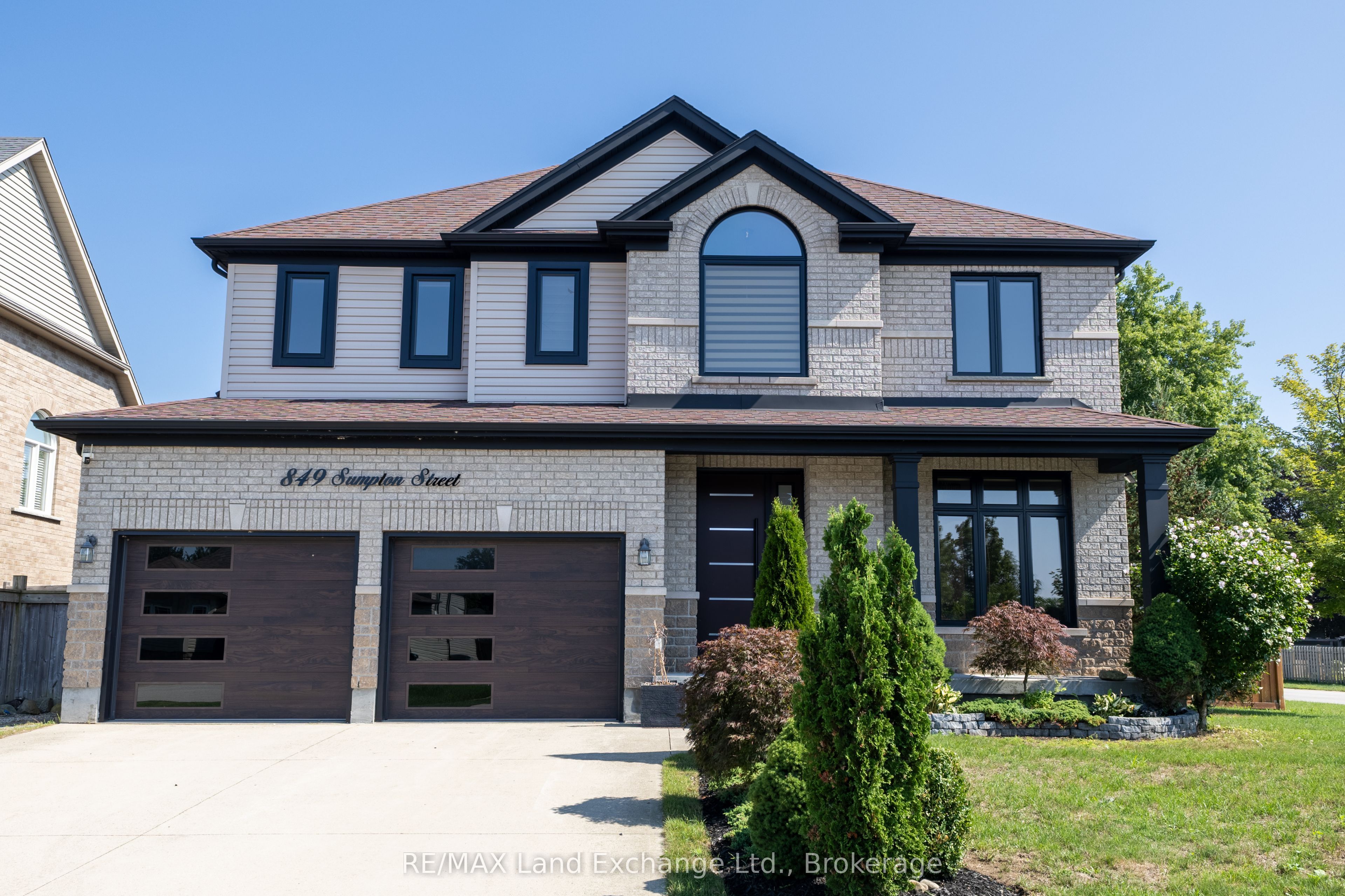 849 Sumpton Street Property Photo 9