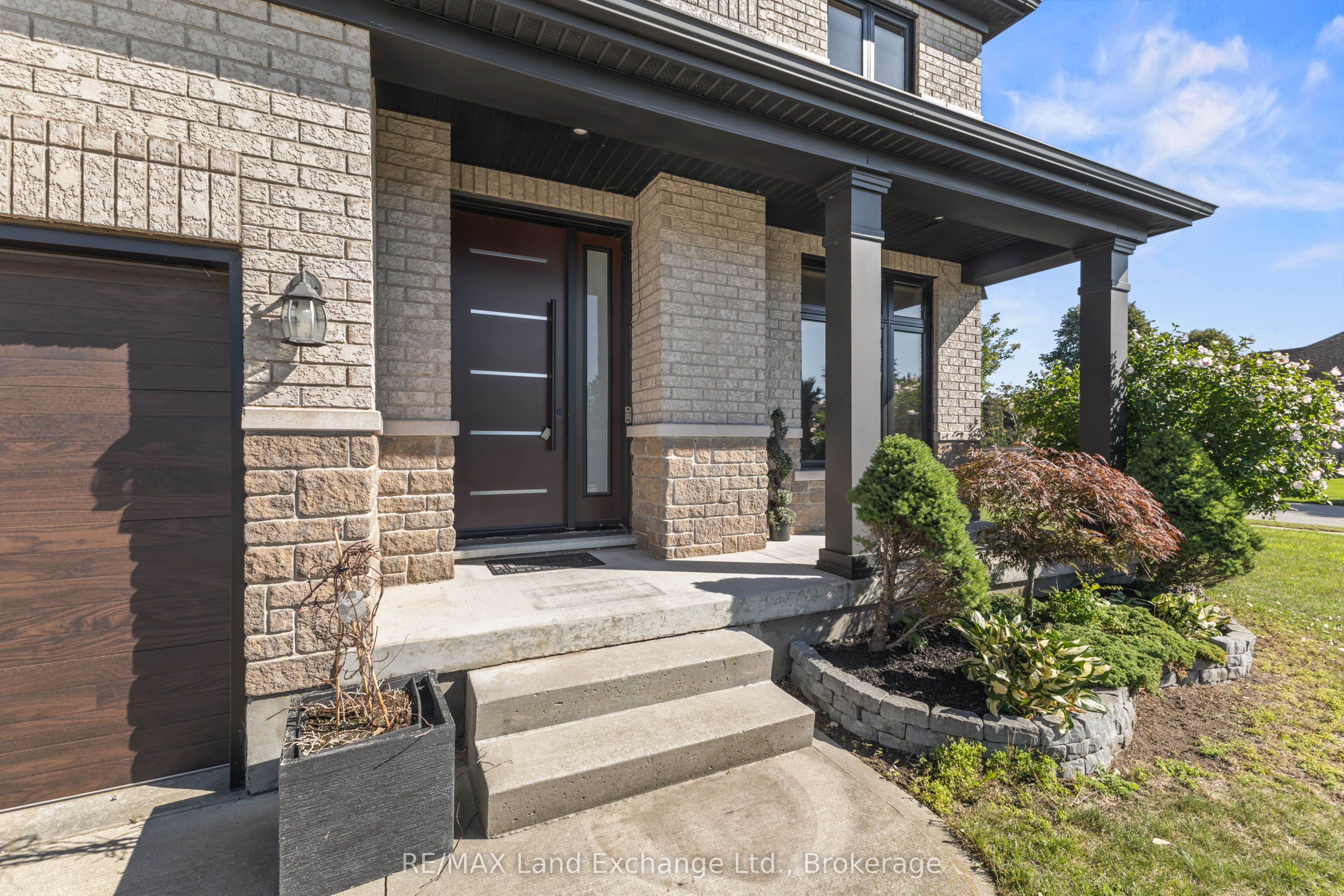 849 Sumpton Street Property Photo 10