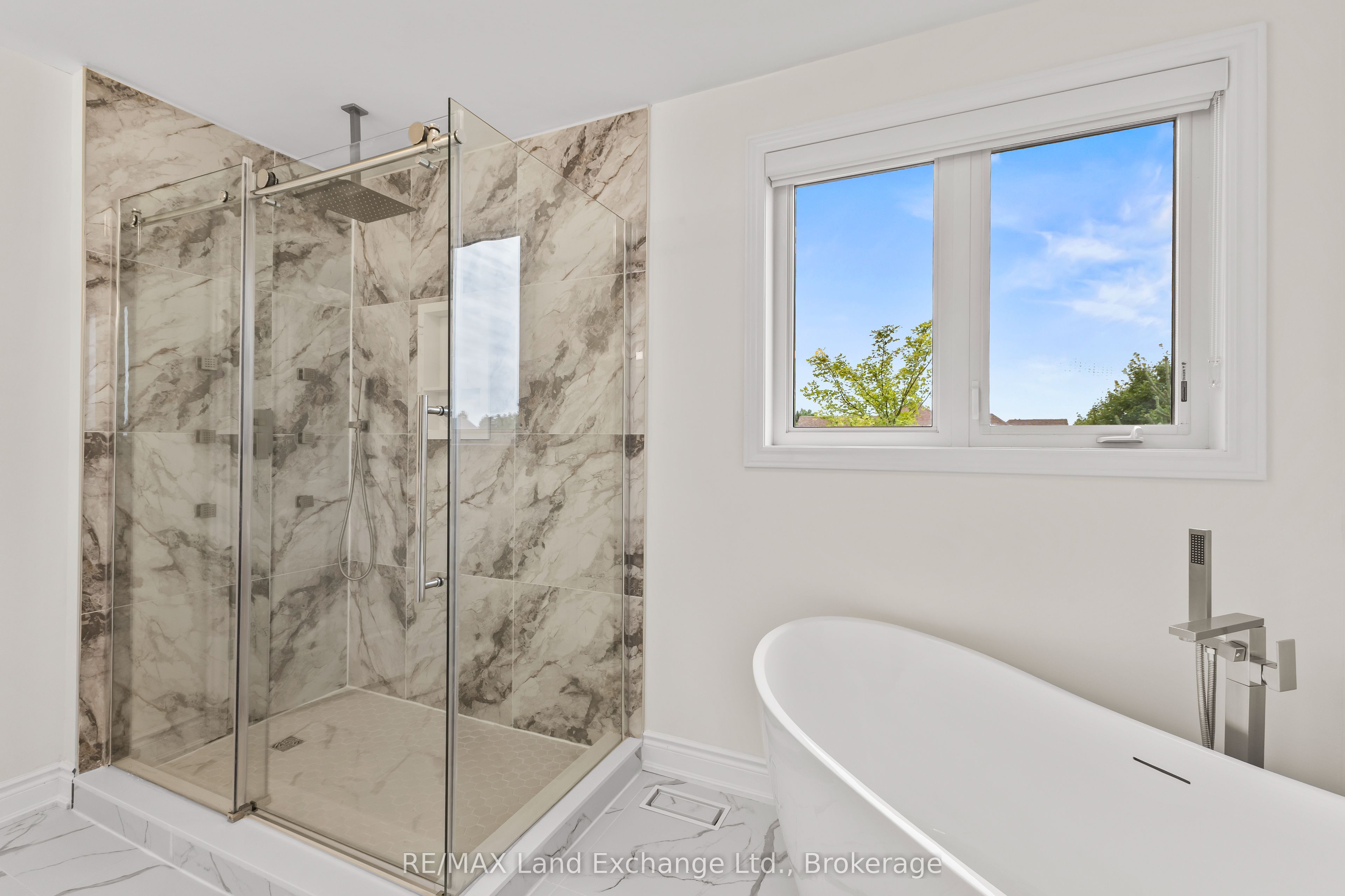 849 Sumpton Street Property Photo 27