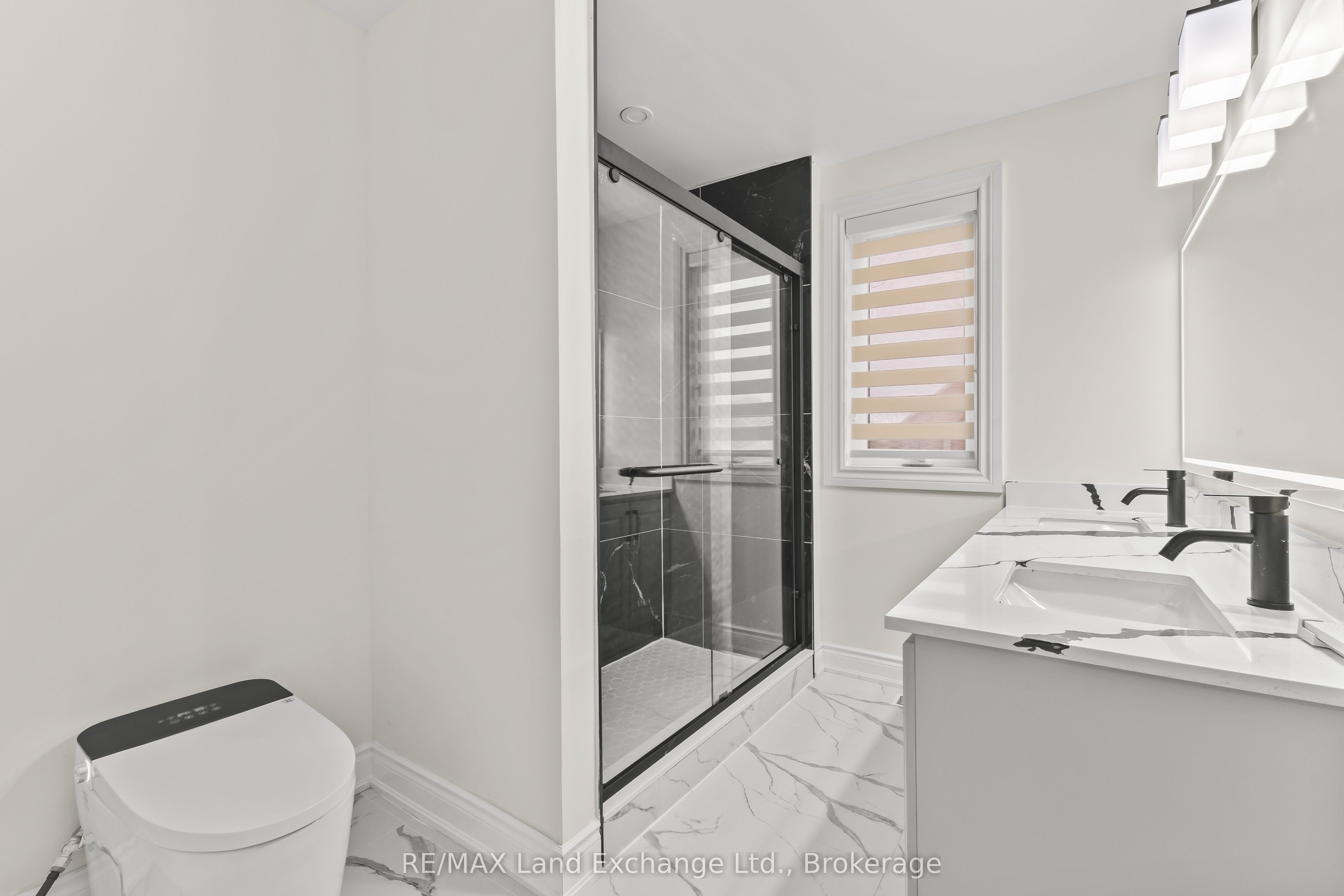 849 Sumpton Street Property Photo 33