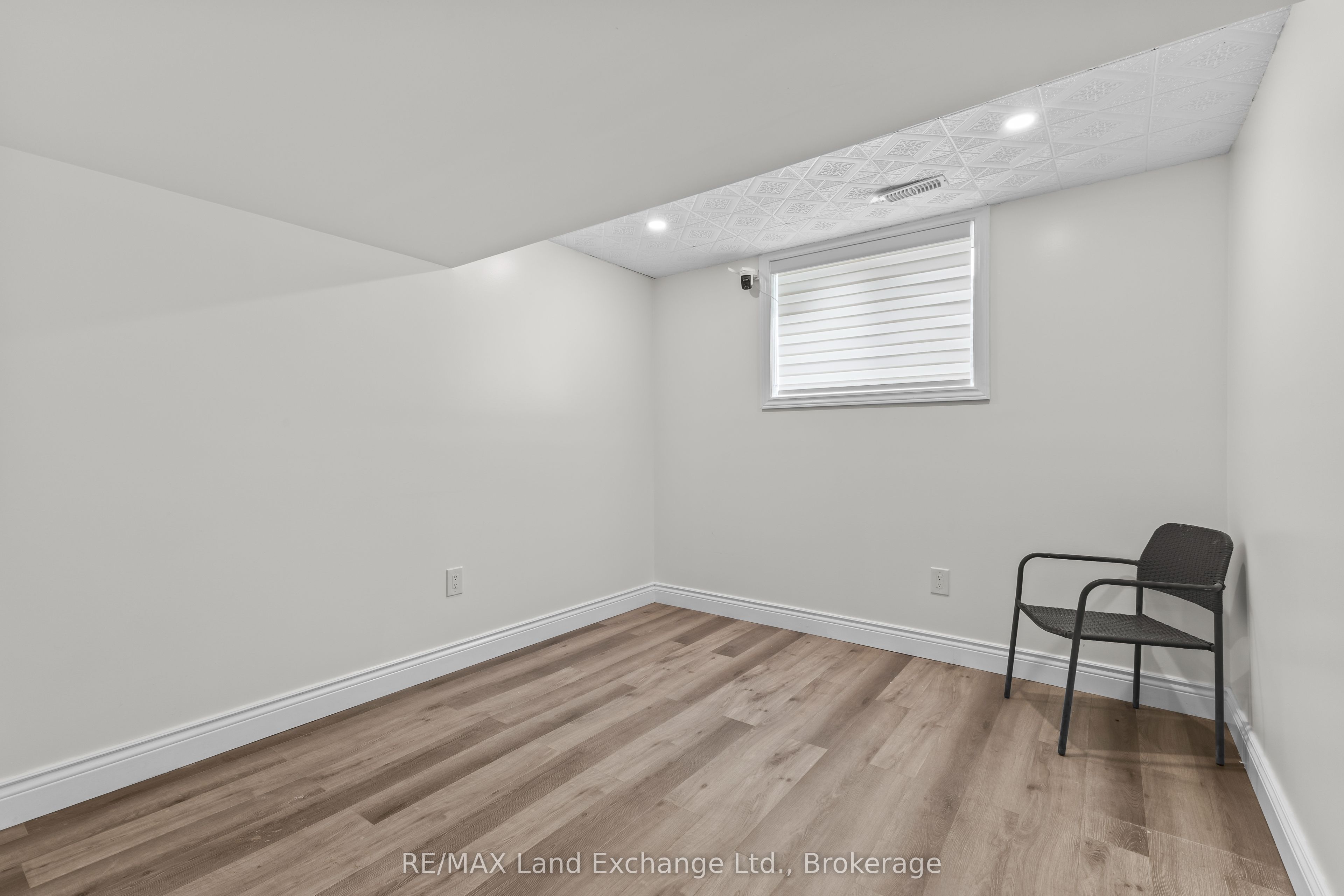 849 Sumpton Street Property Photo 37