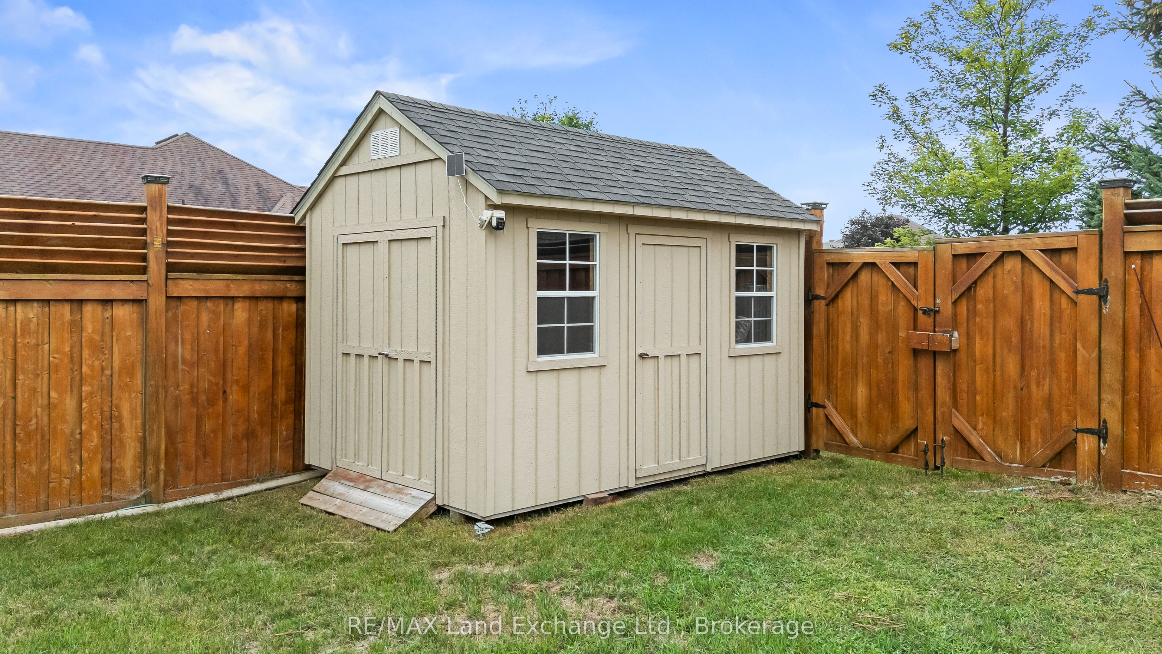 849 Sumpton Street Property Photo 42