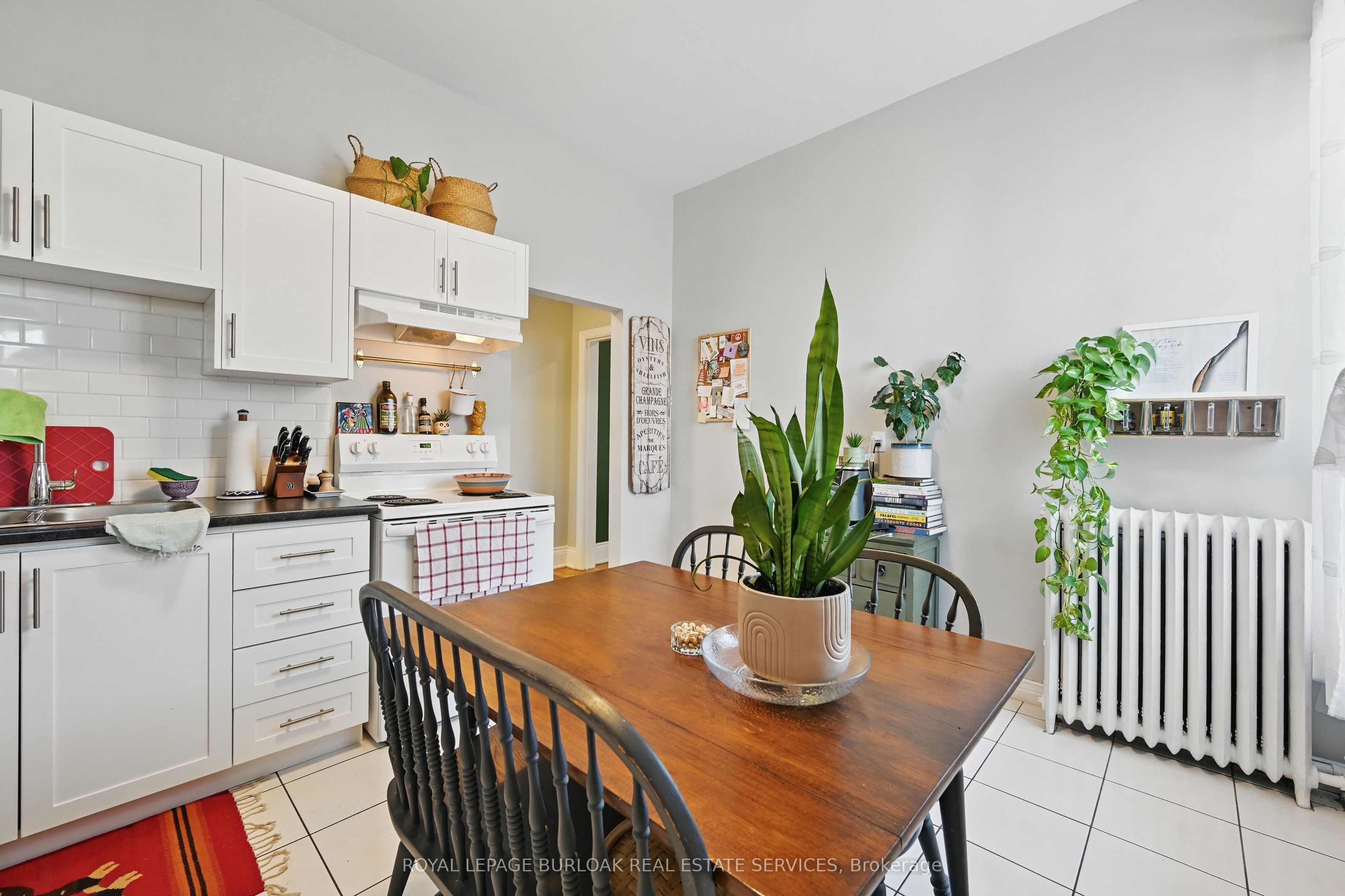 55 Barton Street W Property Photo 13